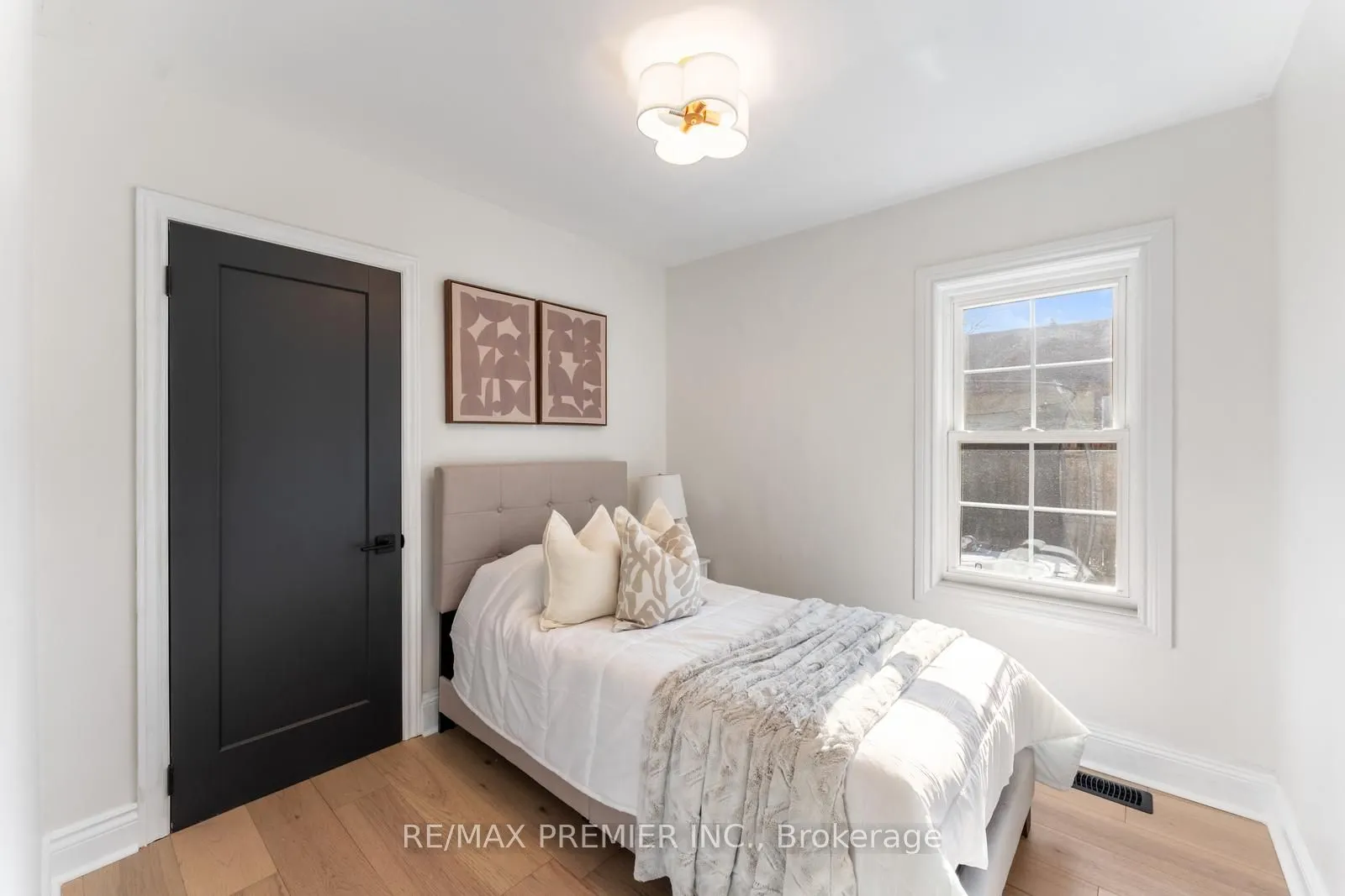 378 Andrew Street
