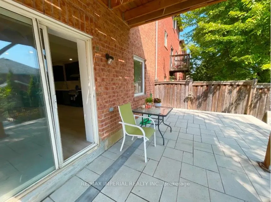Lower 135 Aikenhead Avenue