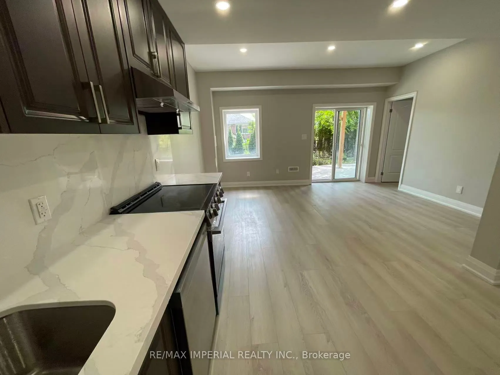 Lower 135 Aikenhead Avenue
