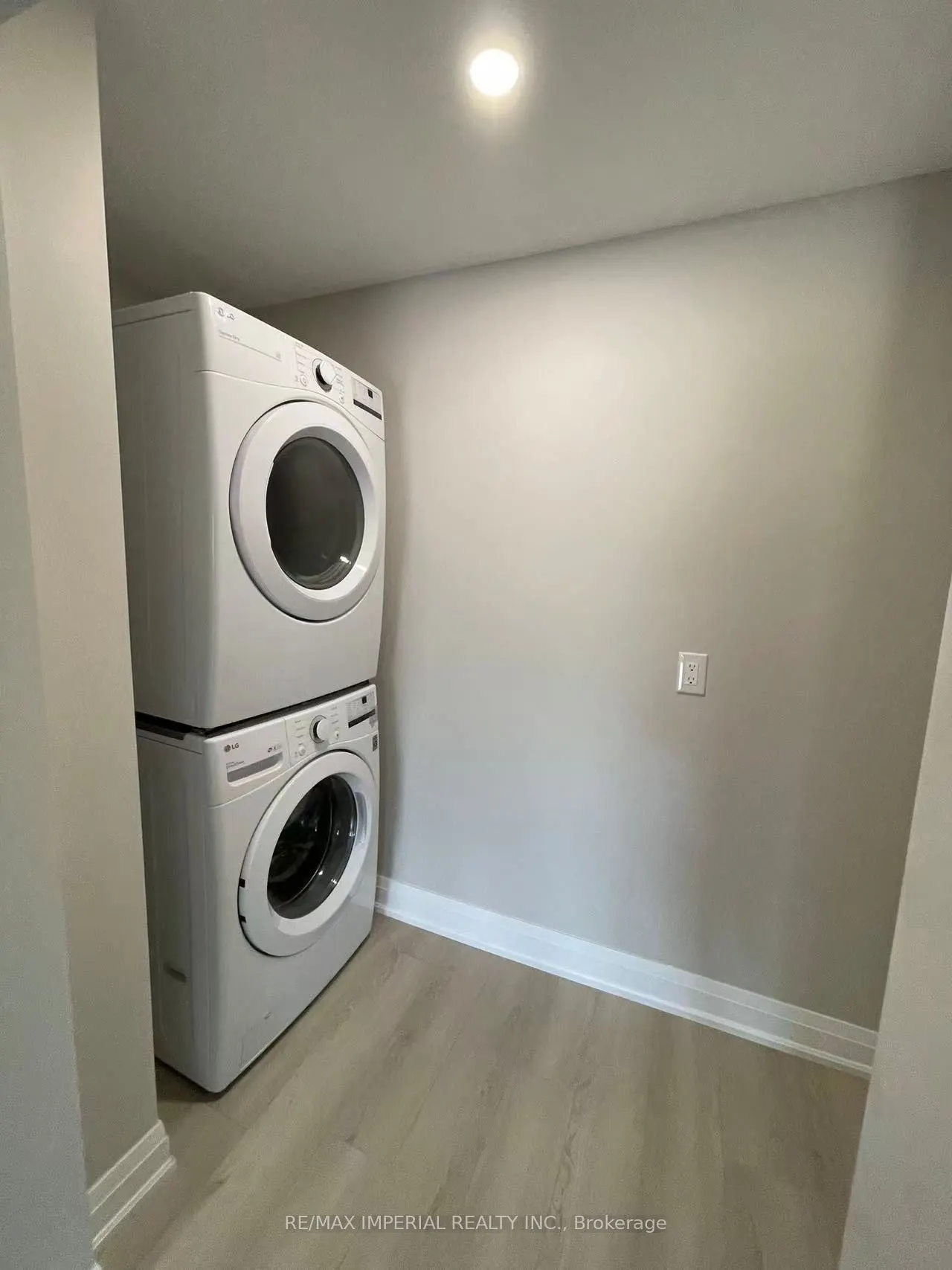 Lower 135 Aikenhead Avenue