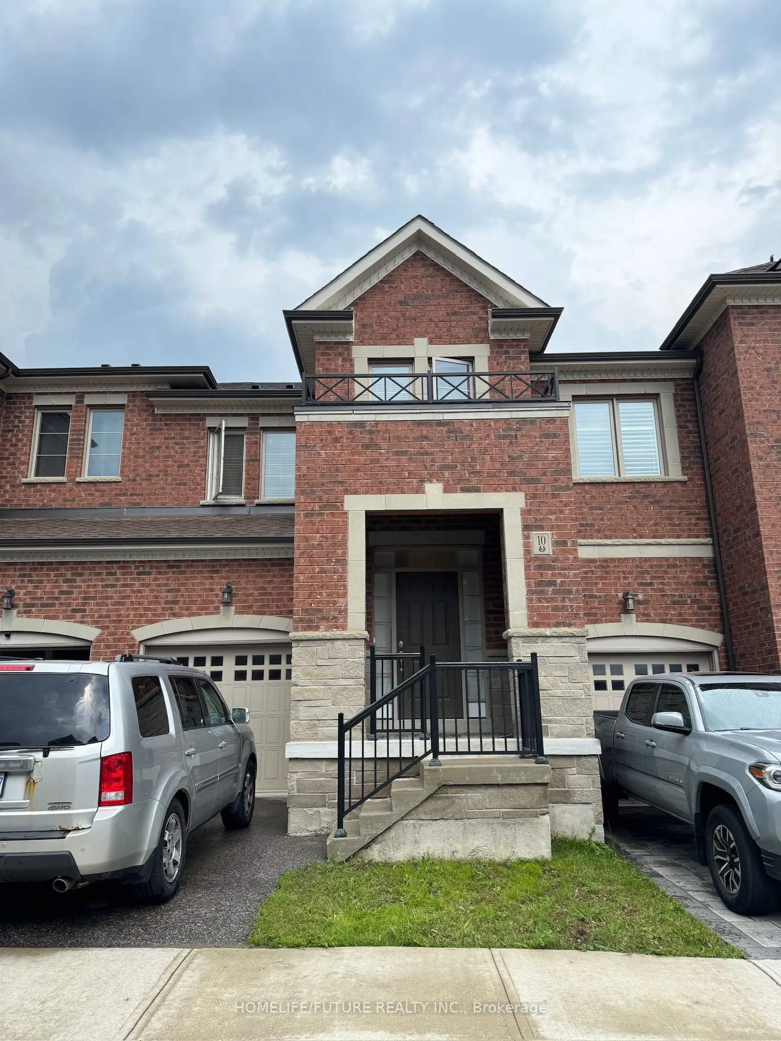 10 Buttonbush Lane