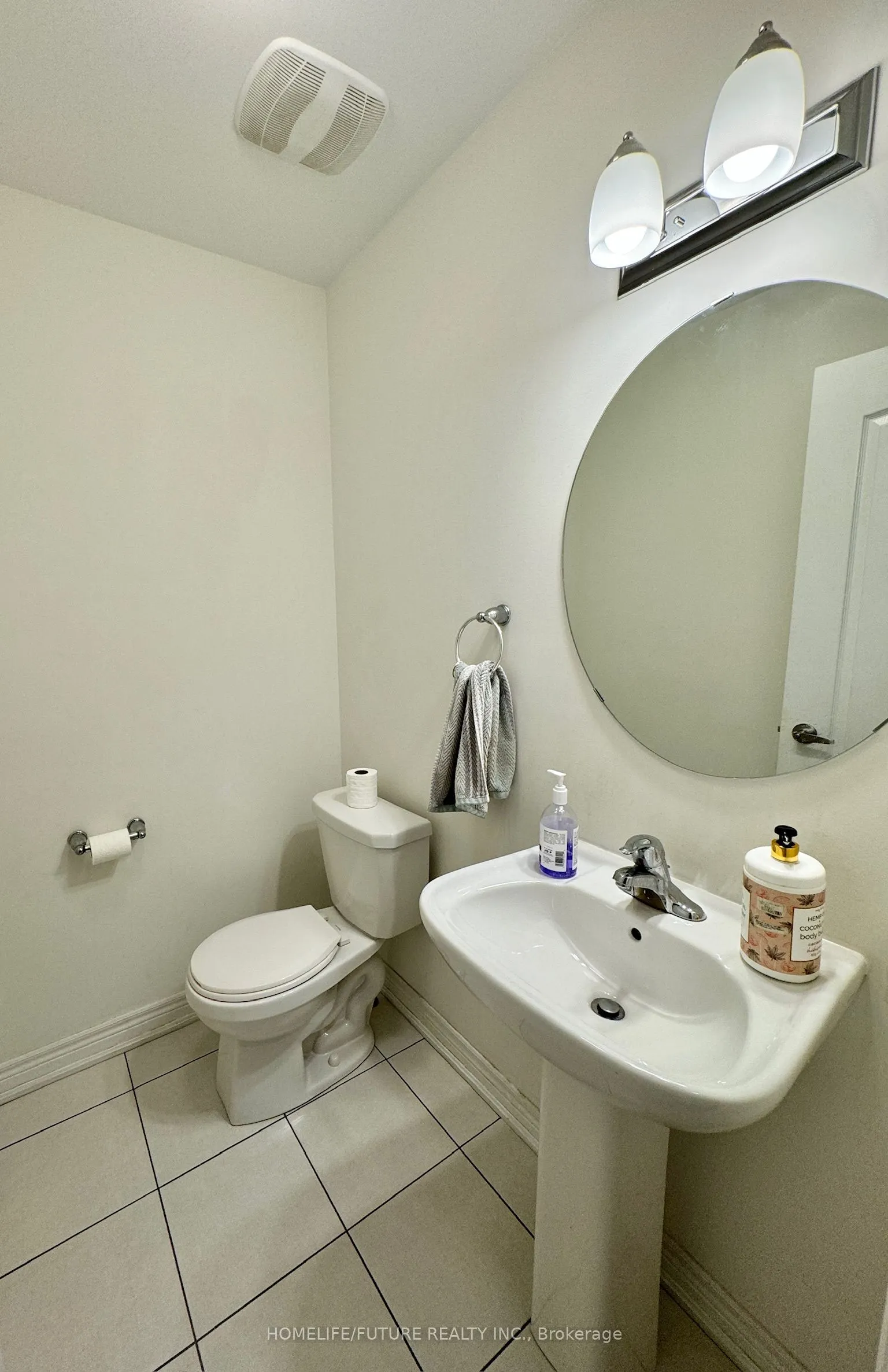 10 Buttonbush Lane