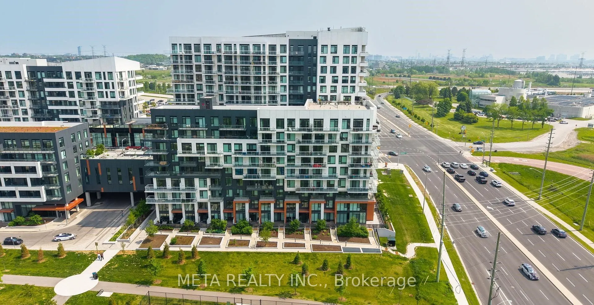 10 Rouge Valley Drive W, #701