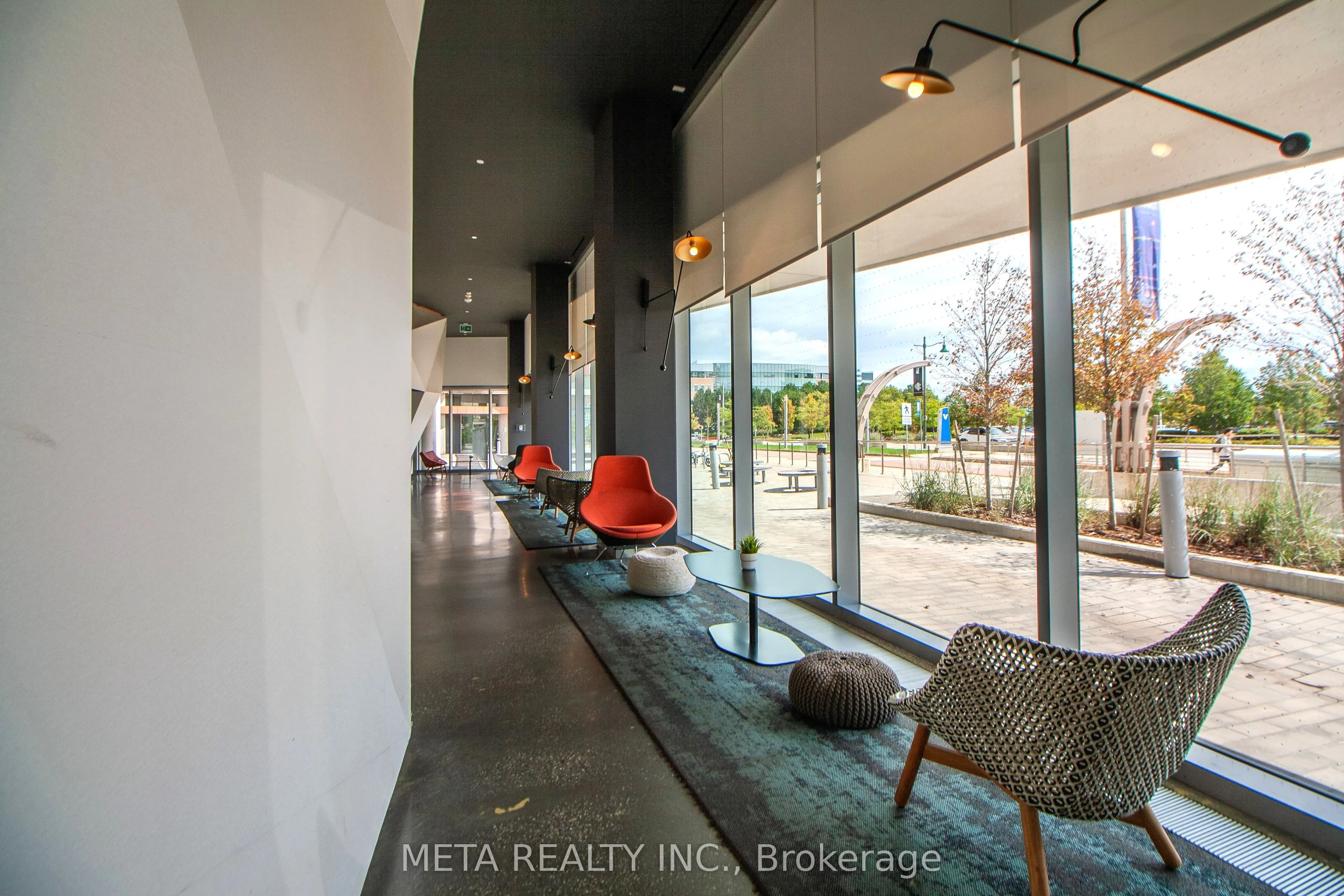 10 Rouge Valley Drive W, #701
