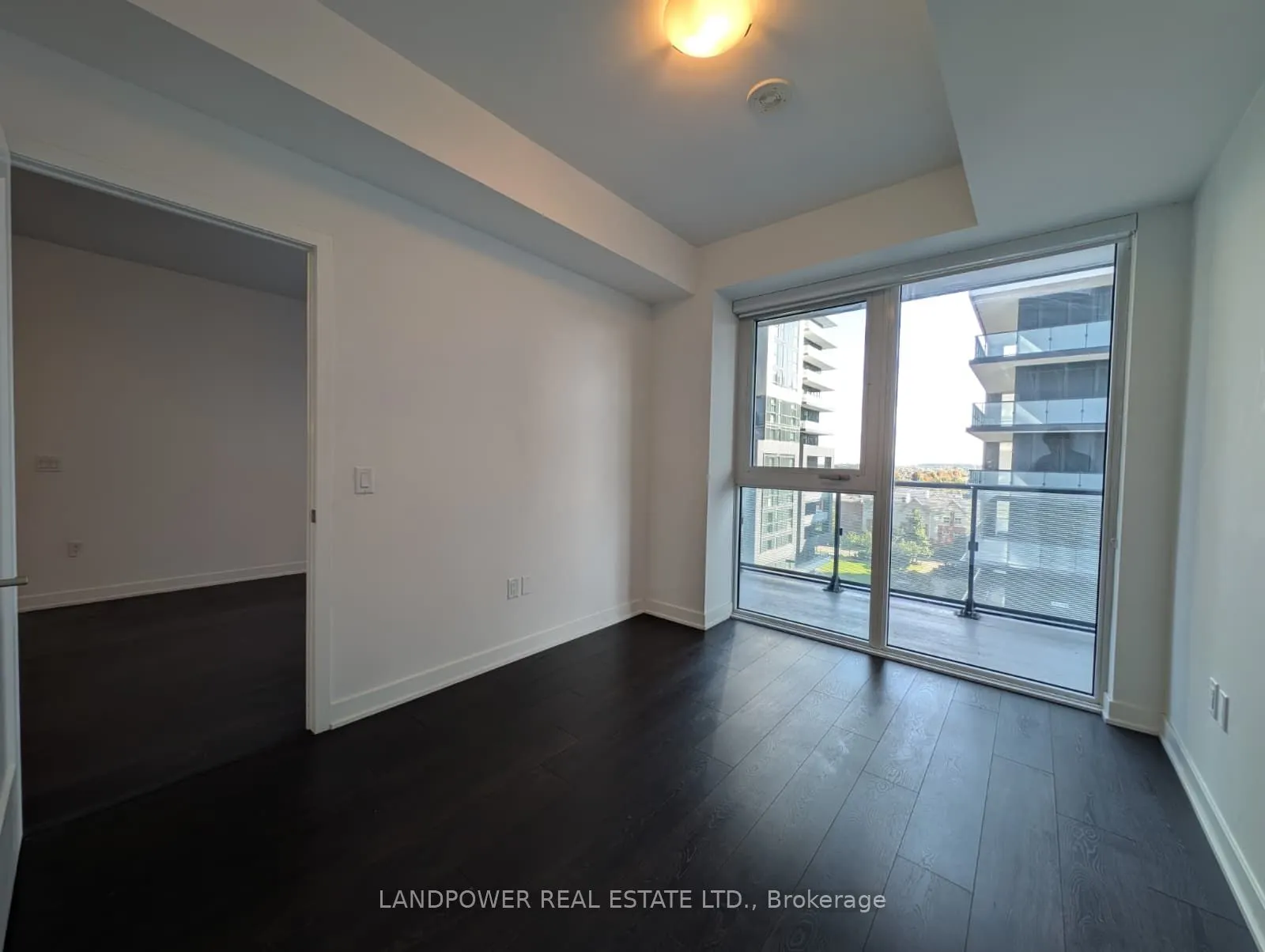 95 Oneida Crescent, #708