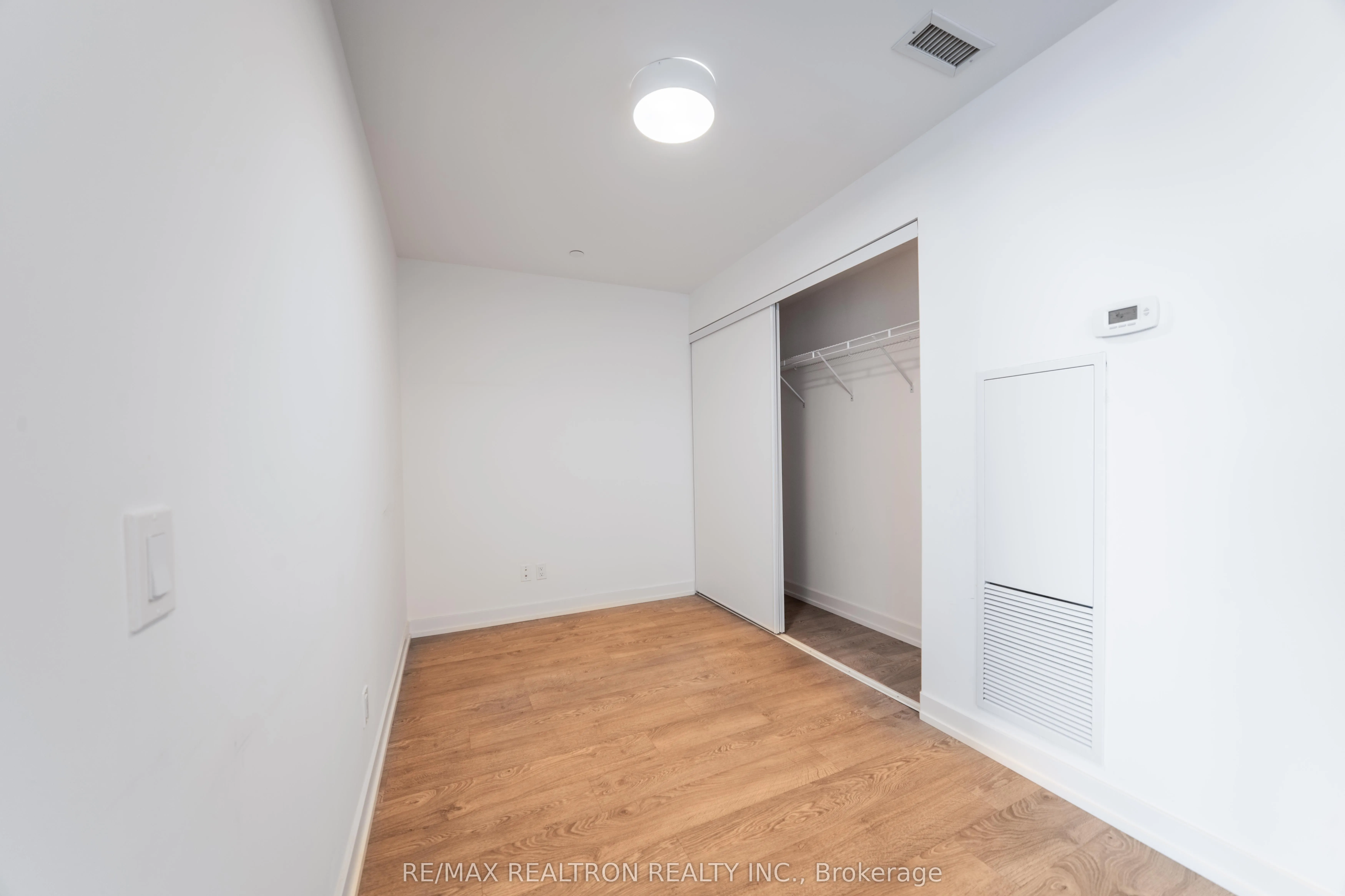 1 Grandview Avenue, #2105