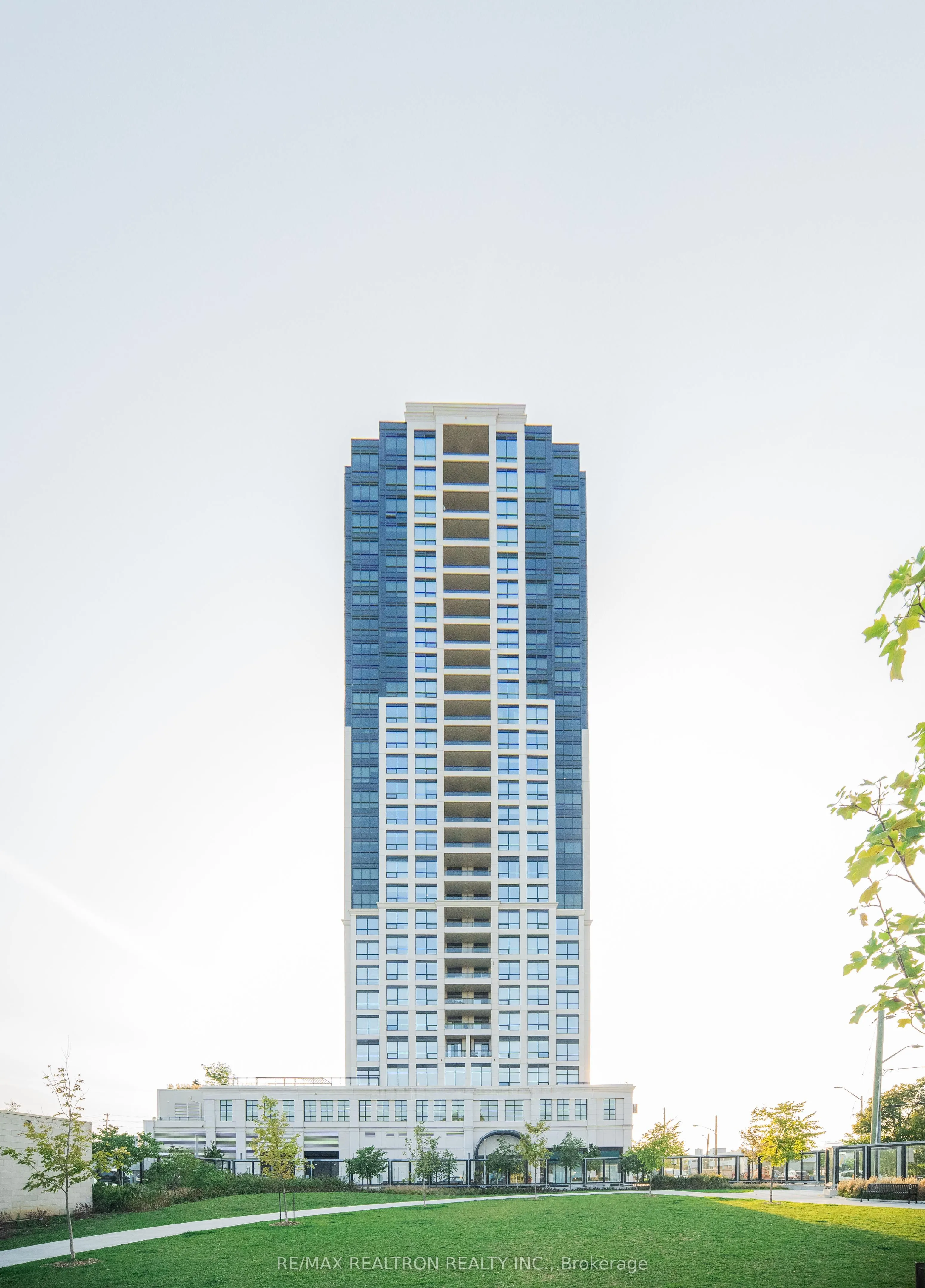 1 Grandview Avenue, #2105