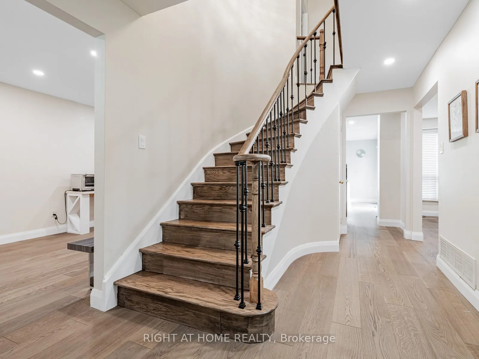51 Moorcrest Drive