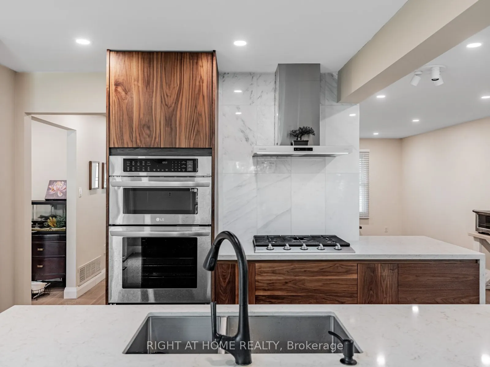 51 Moorcrest Drive