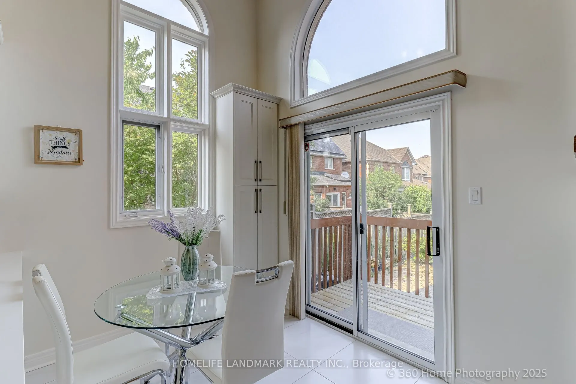 211 Frank Endean Road