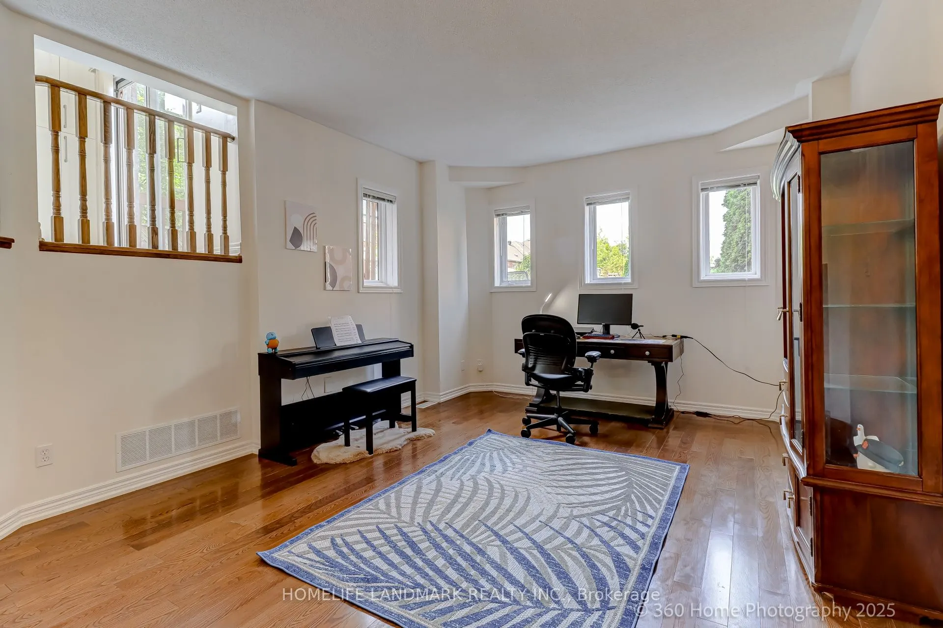 211 Frank Endean Road