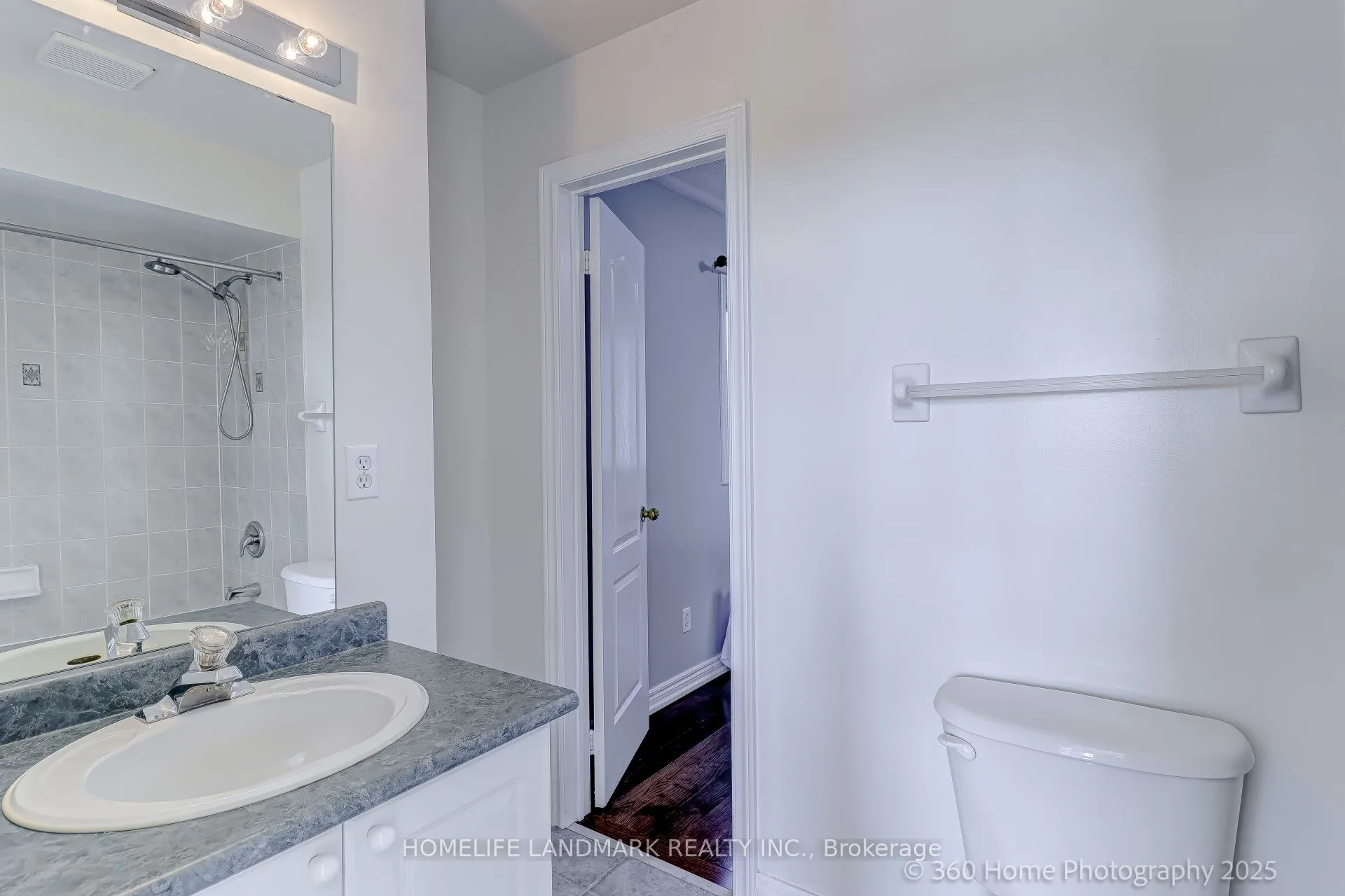 211 Frank Endean Road
