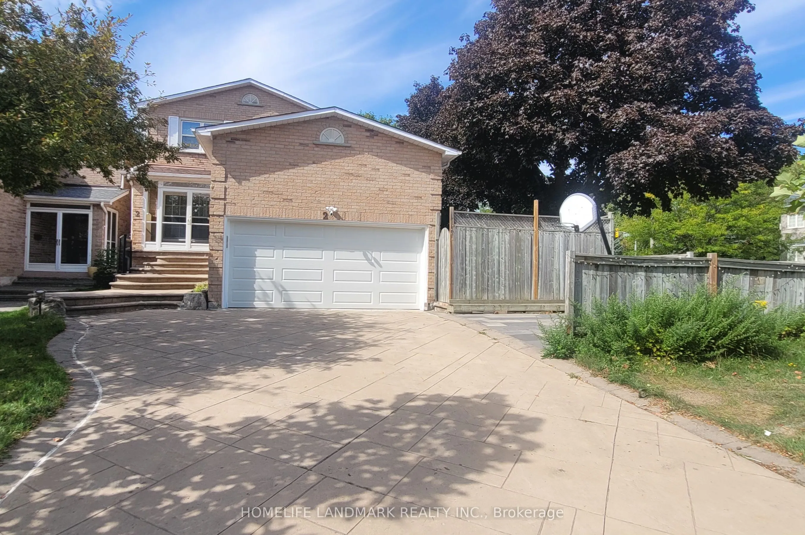 2 Marion Crescent