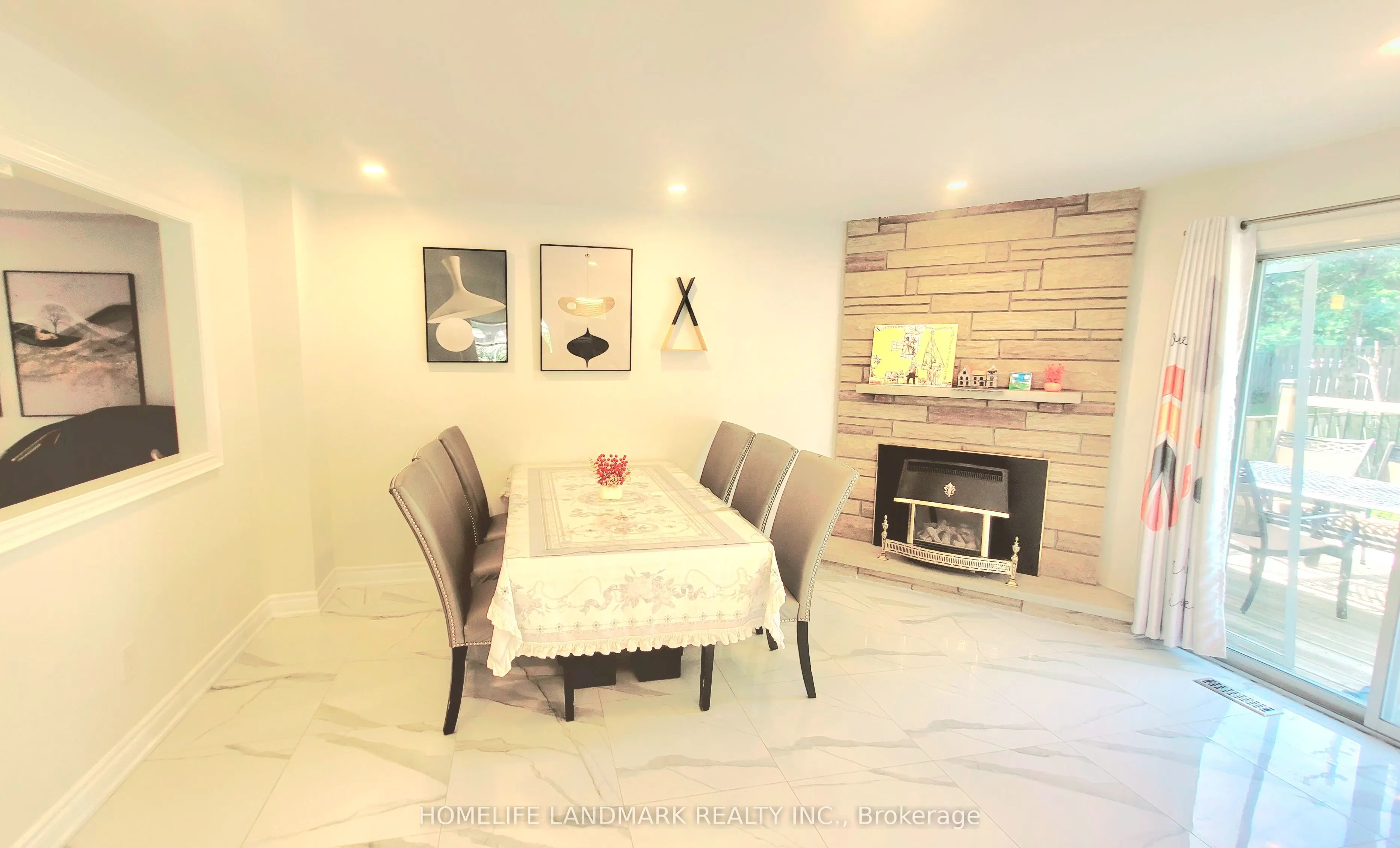 2 Marion Crescent