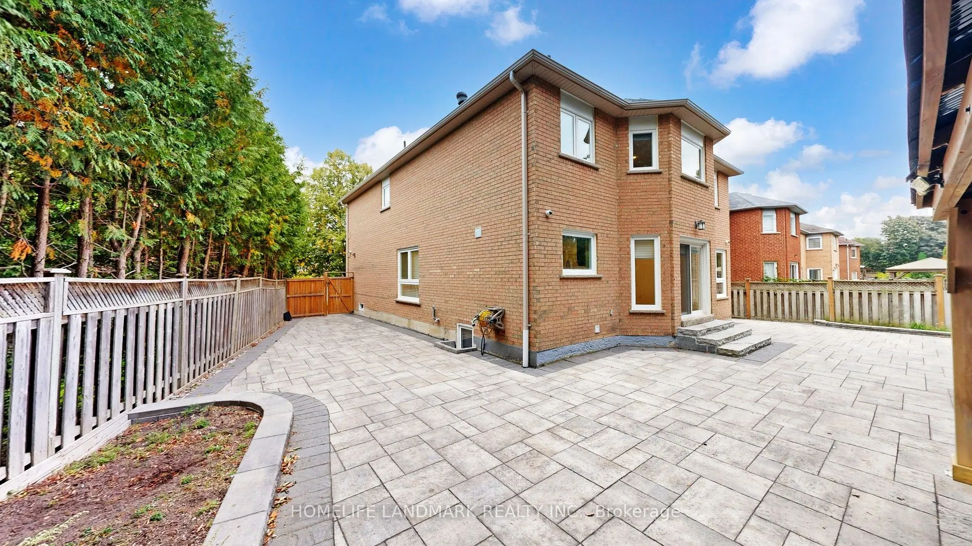 14 Casson Place