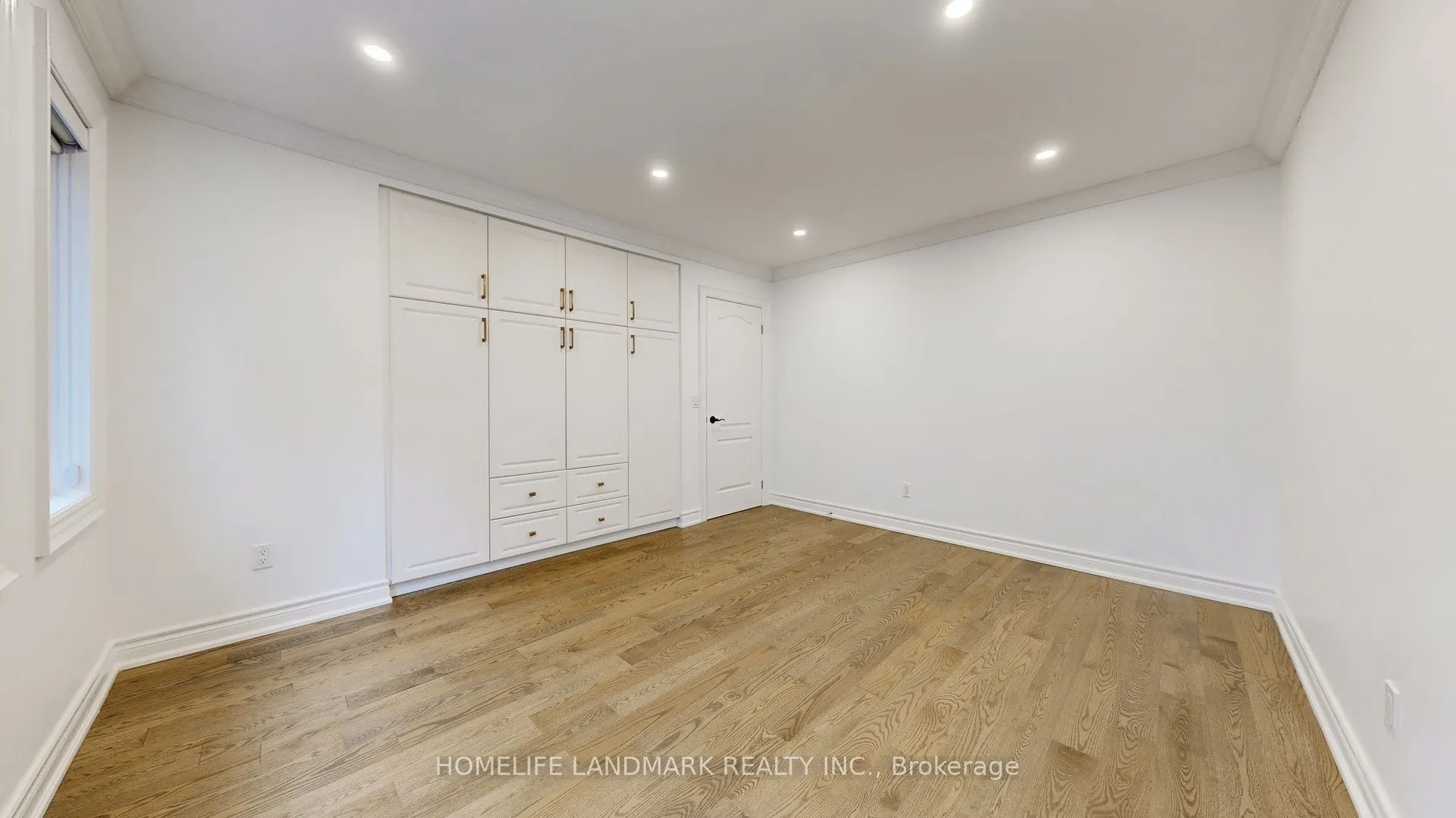 14 Casson Place