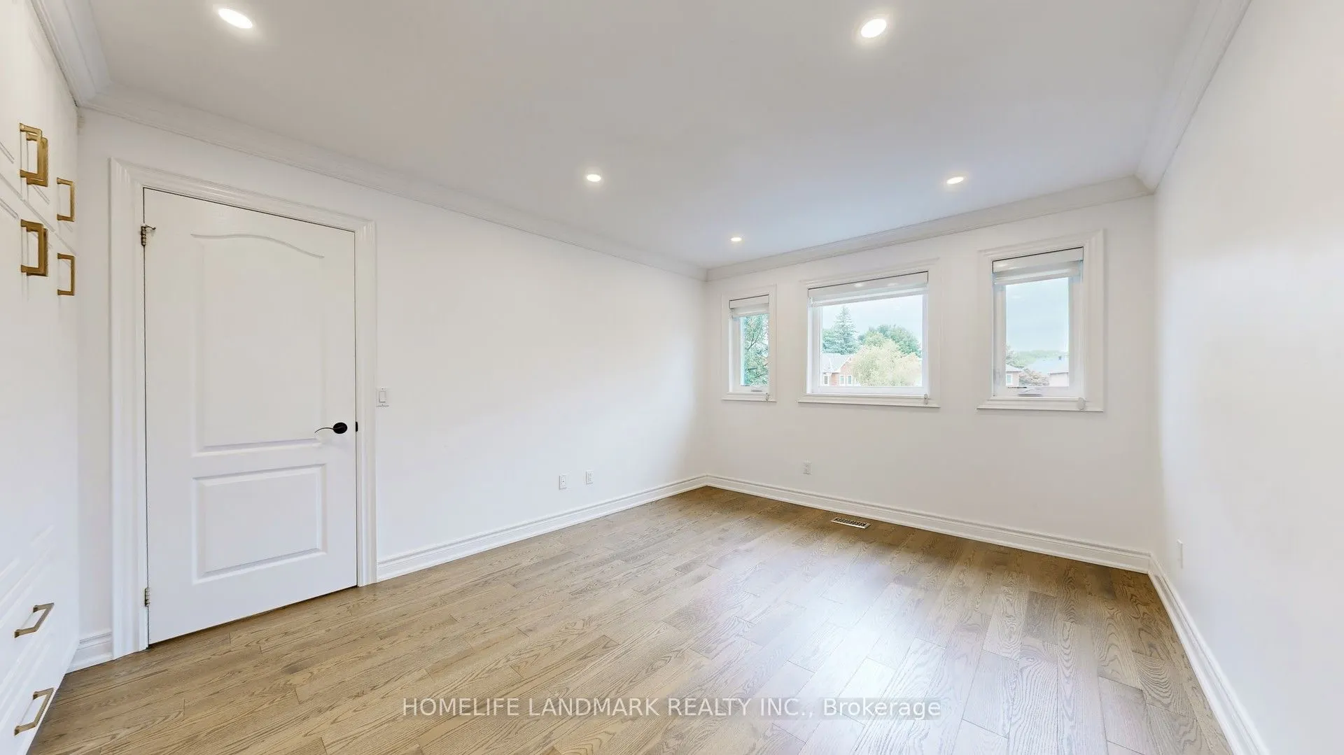 14 Casson Place