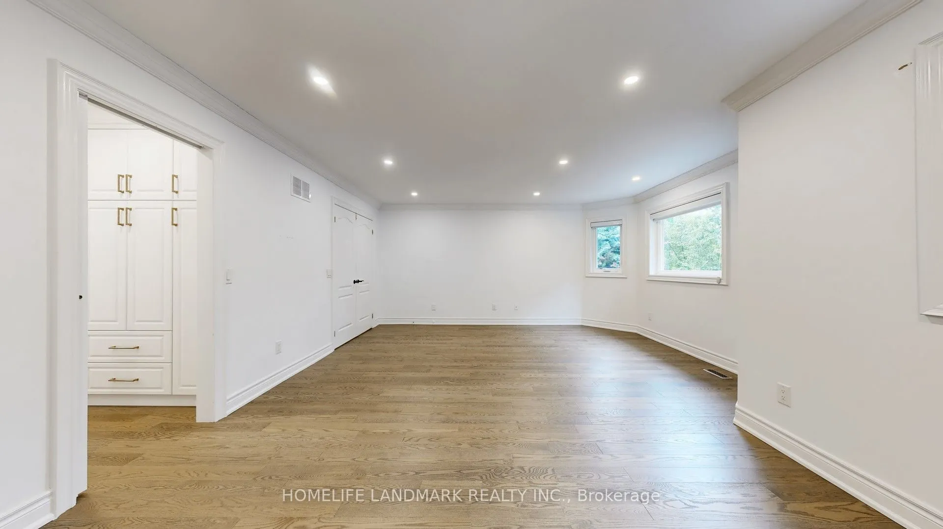 14 Casson Place