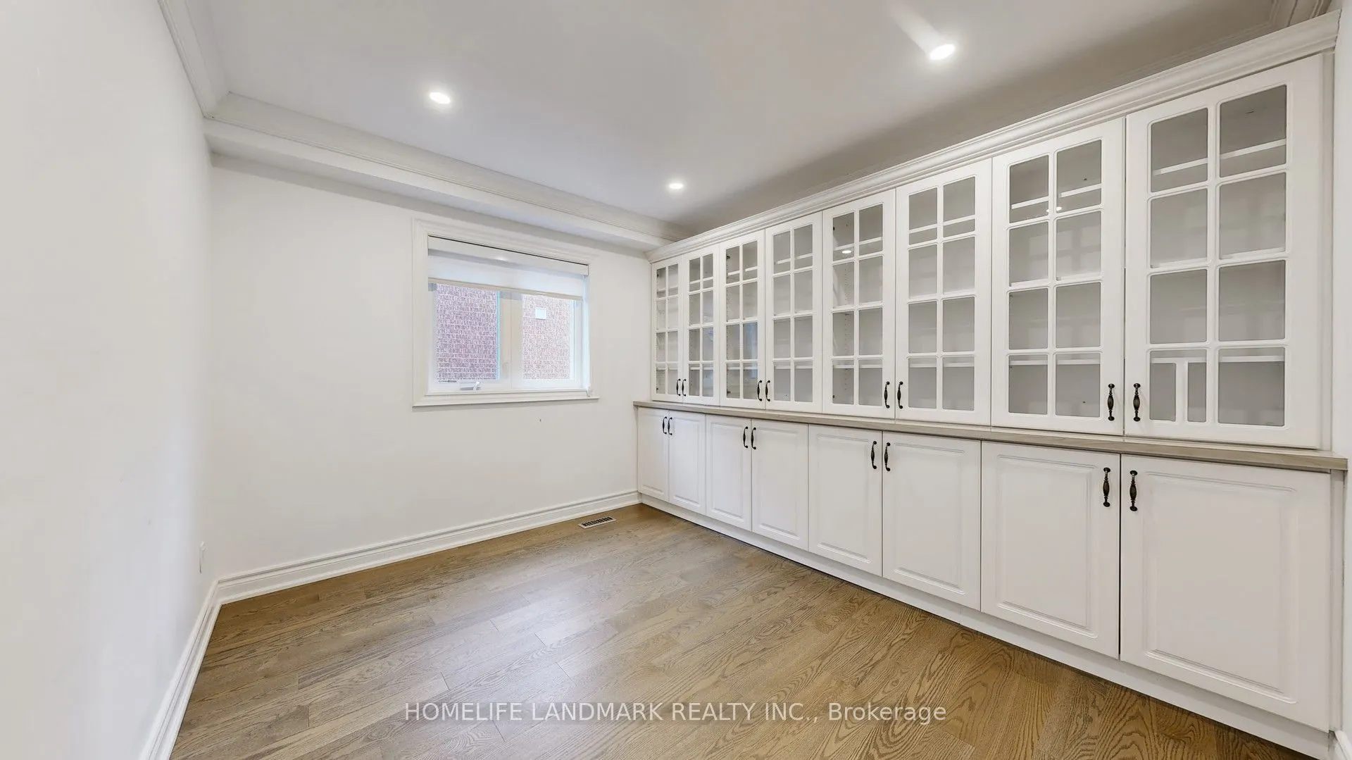 14 Casson Place