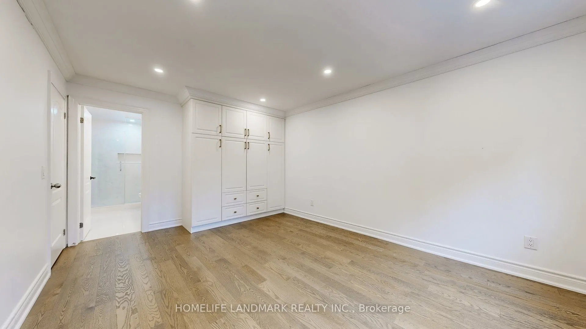 14 Casson Place