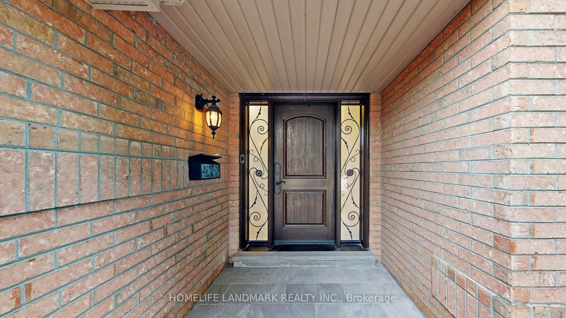 14 Casson Place