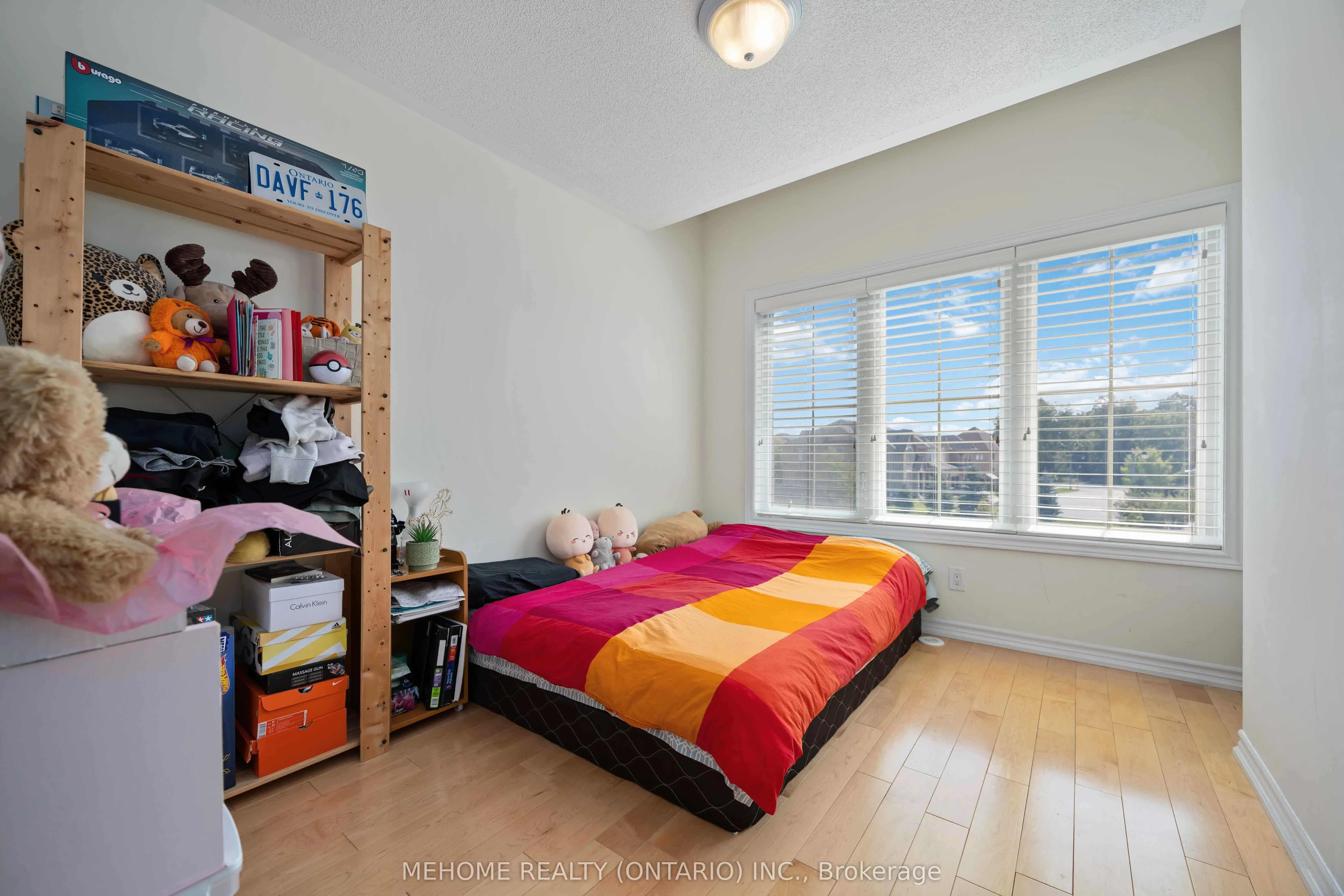 251 Dundas Way