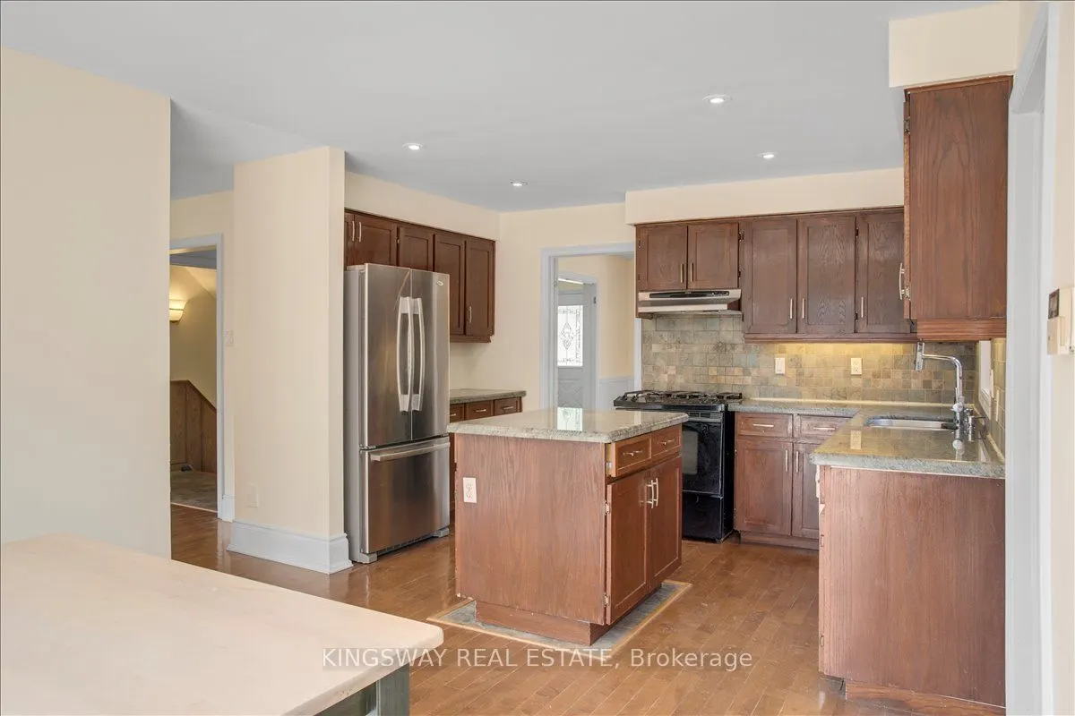 26 Cynthia Crescent