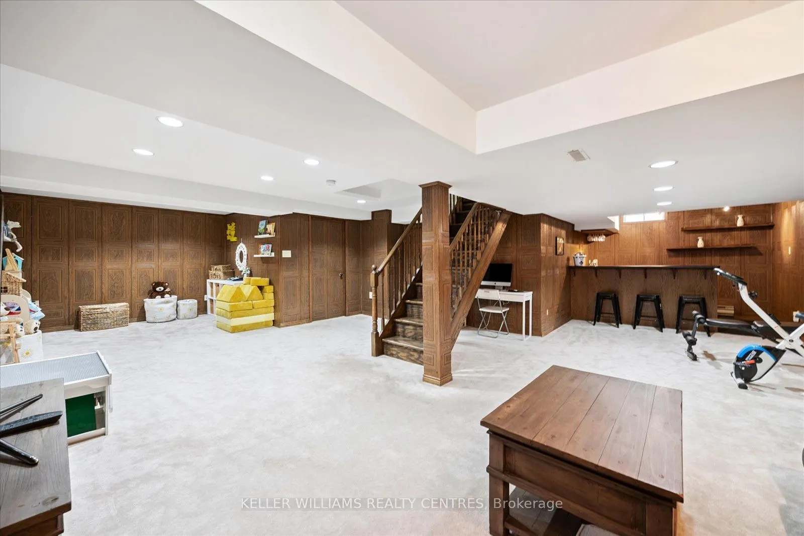 47 Whitburn Crescent