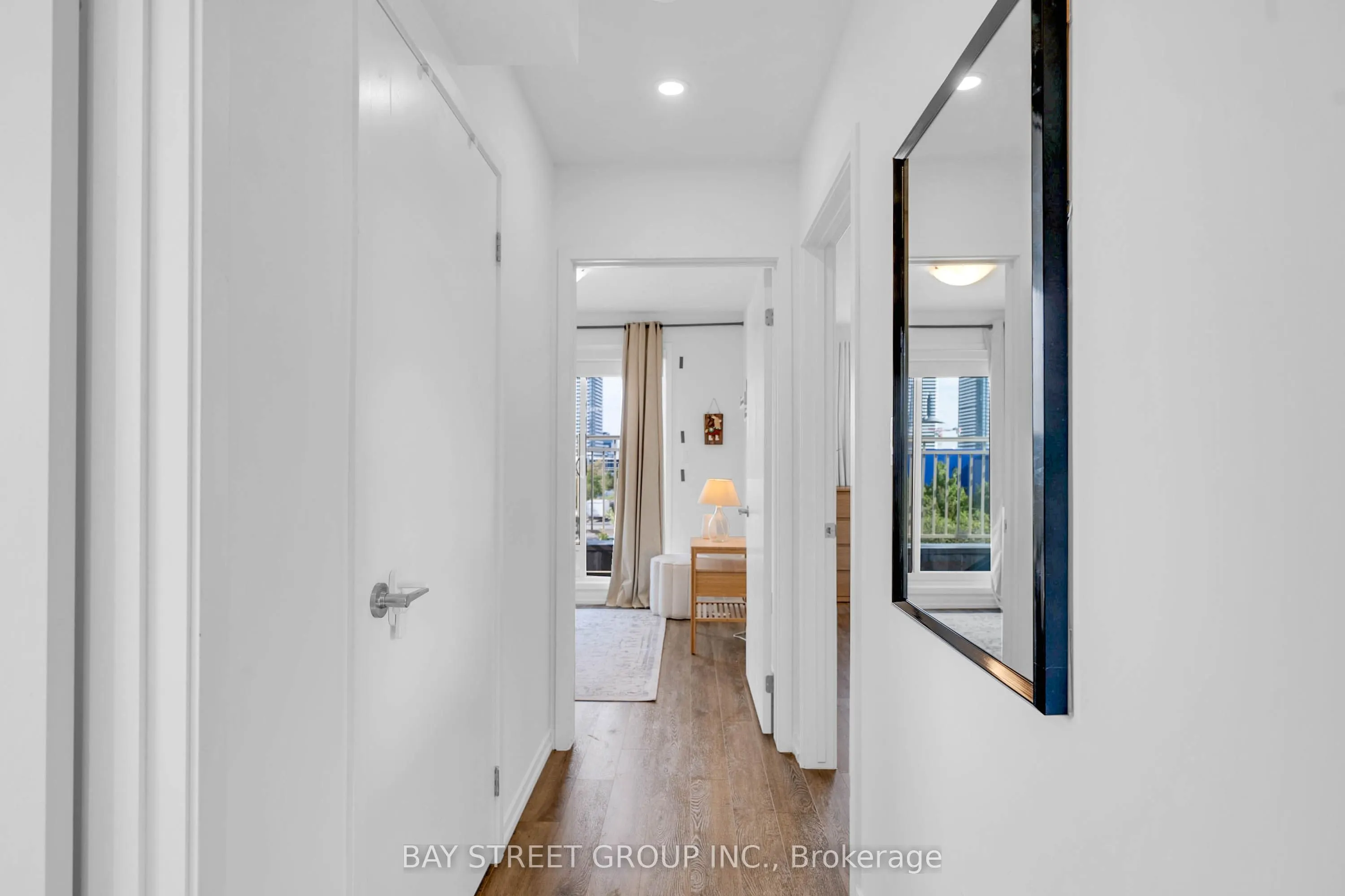 150 Honeycrisp Crescent, #268