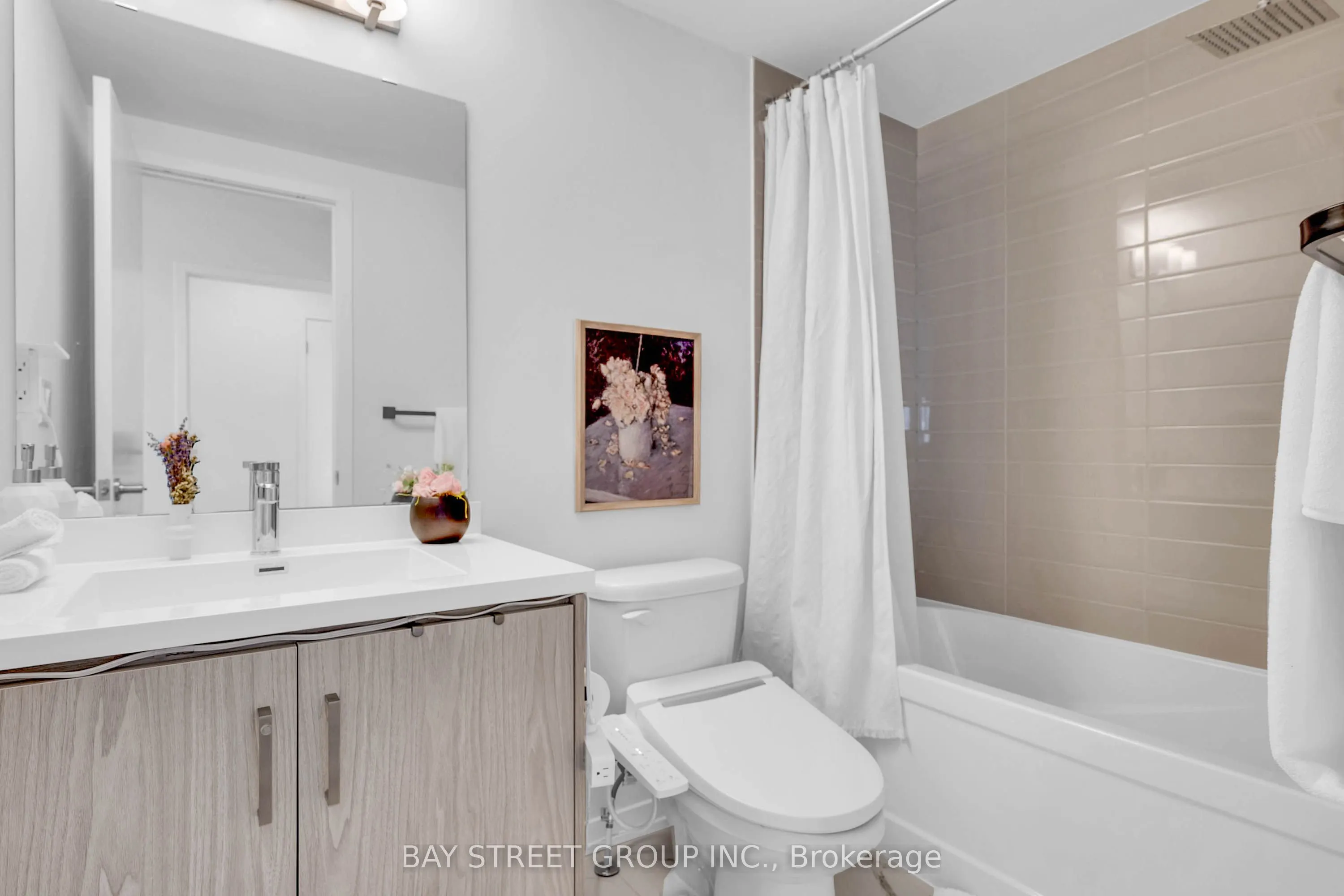 150 Honeycrisp Crescent, #268