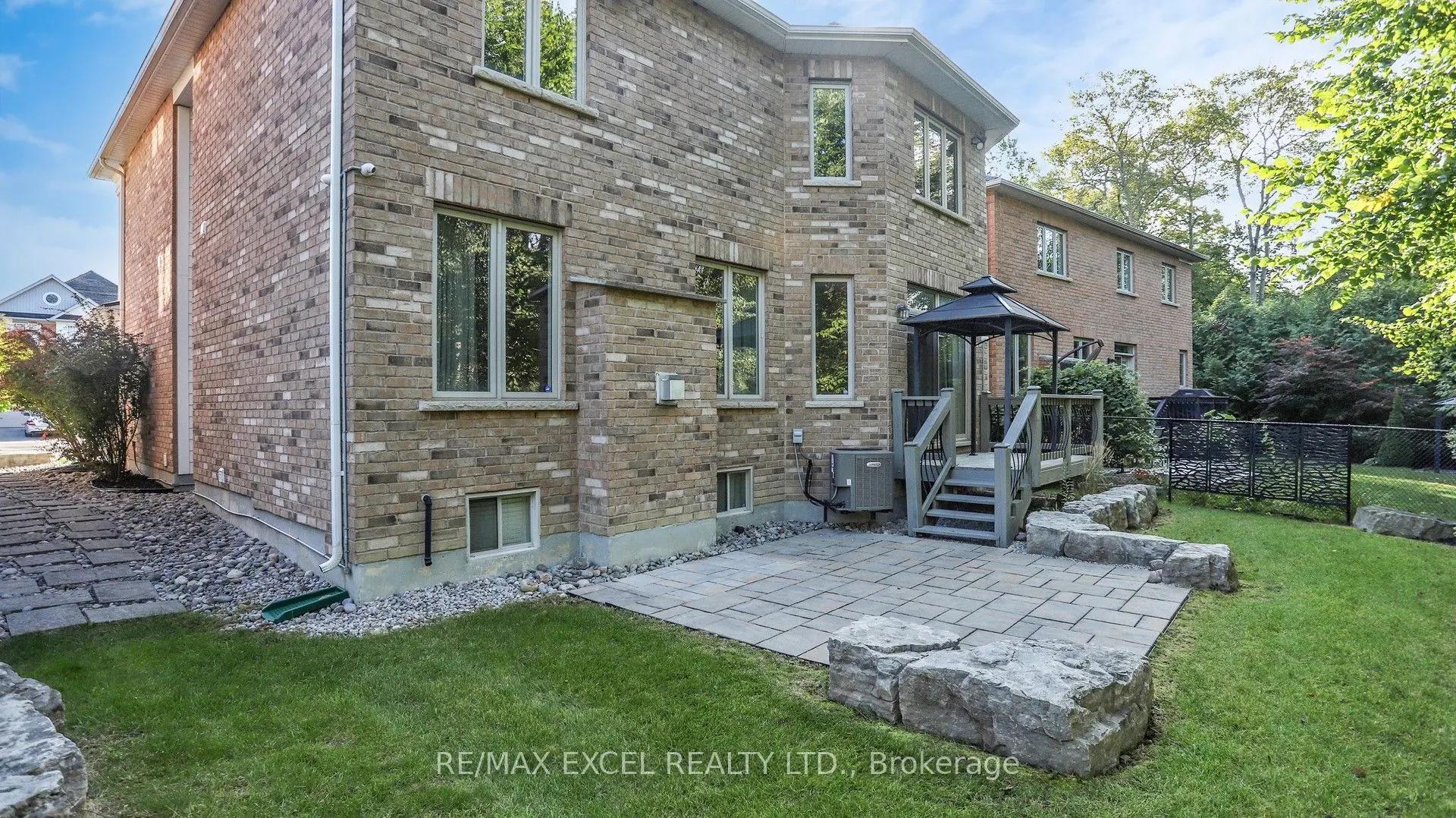 215 Coon's Road