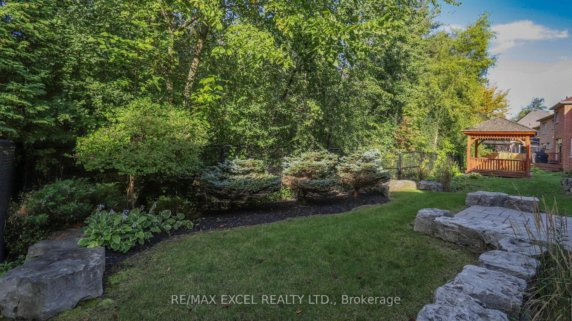 215 Coon's Road