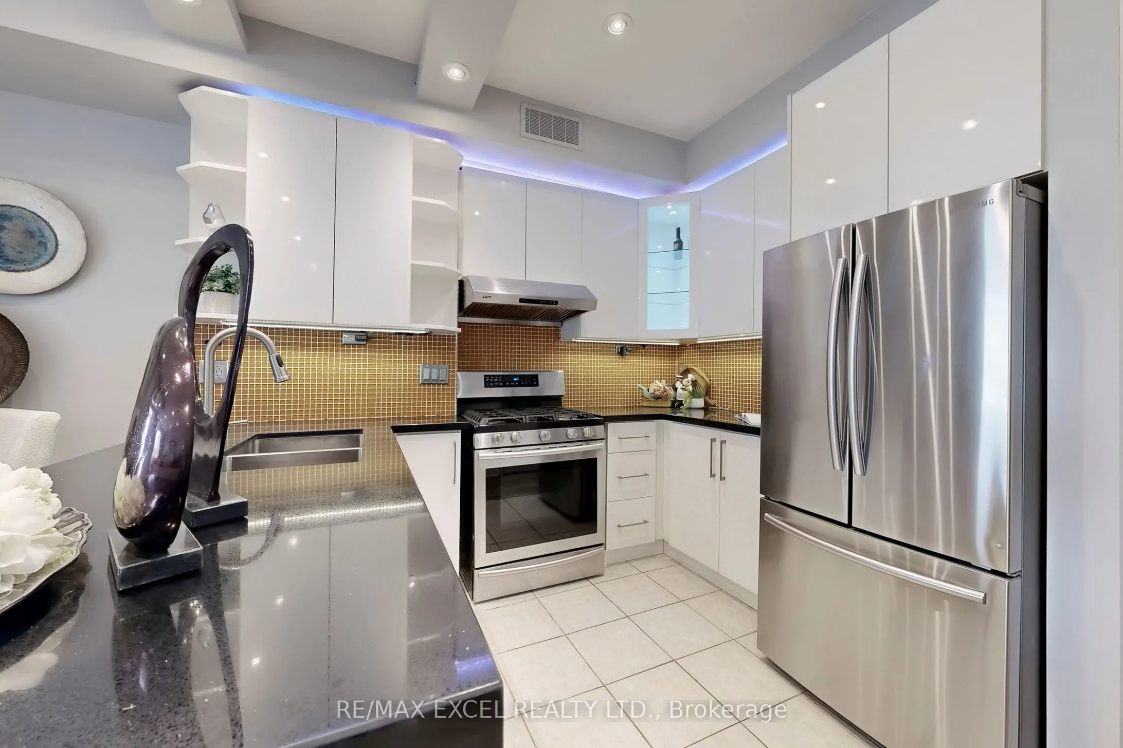 76 Unity Gardens Drive, #48
