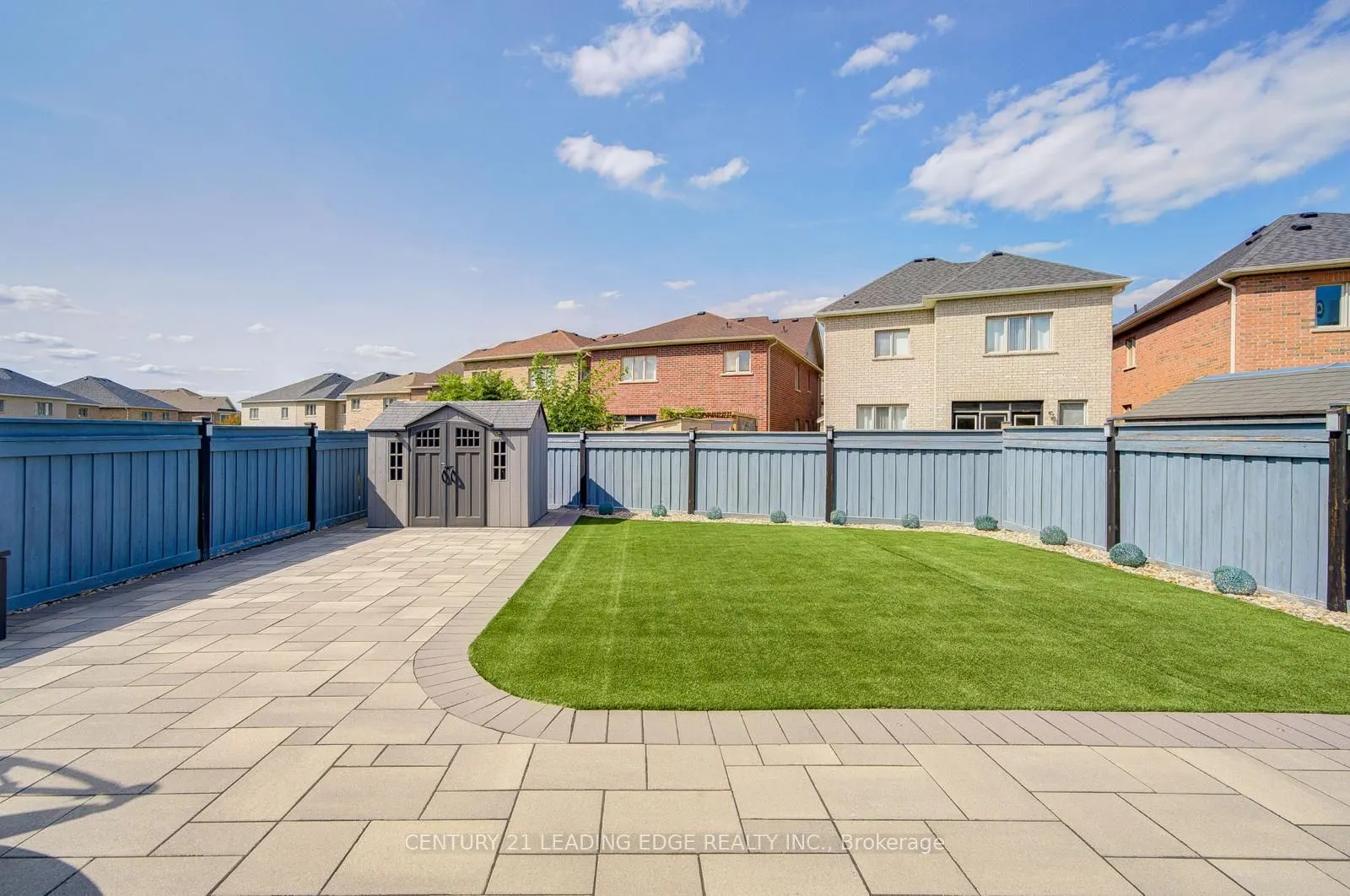 127 Warren McBride Crescent