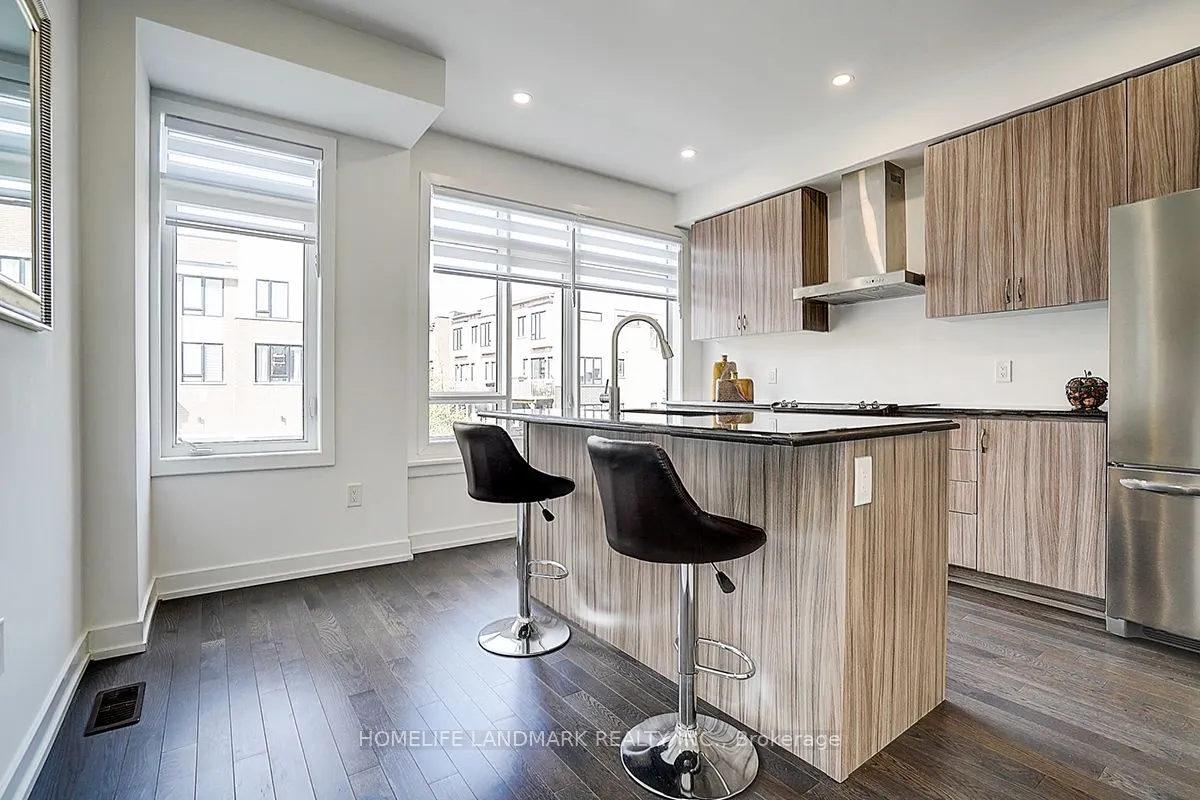 165 Salterton Circle