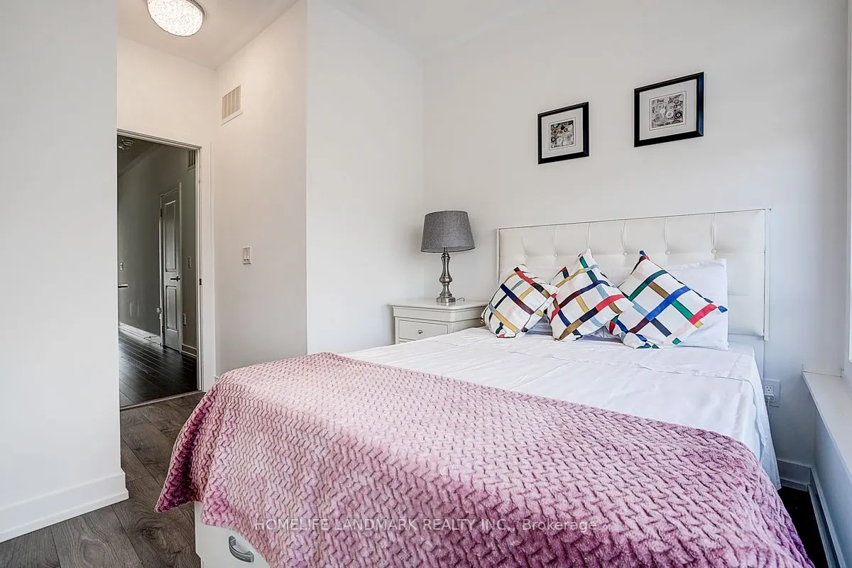165 Salterton Circle