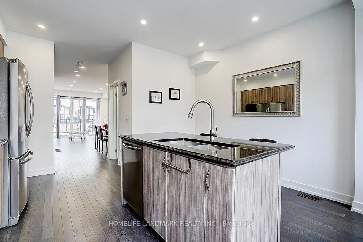 165 Salterton Circle