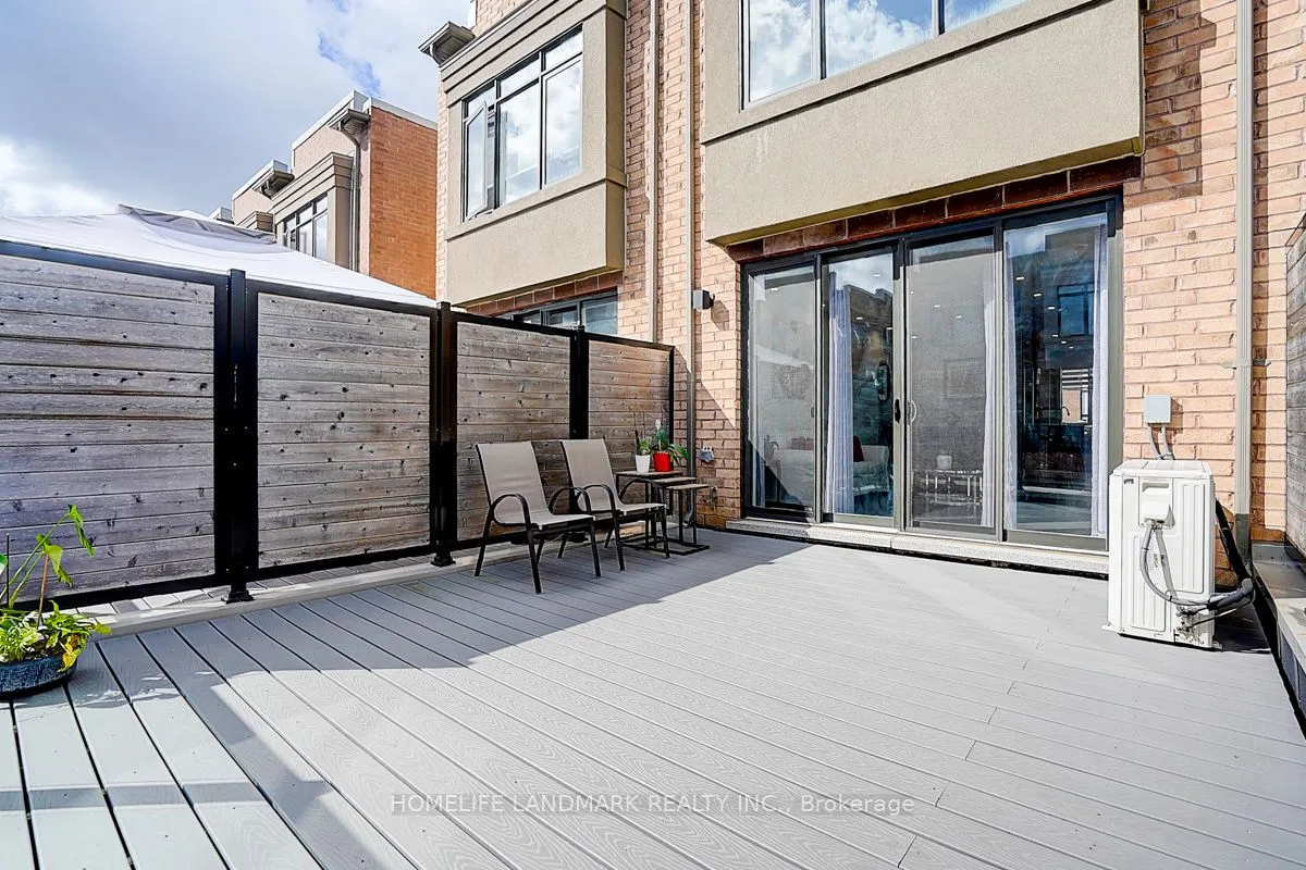 165 Salterton Circle