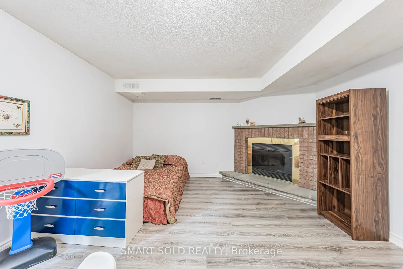 64 Benson Avenue, #7