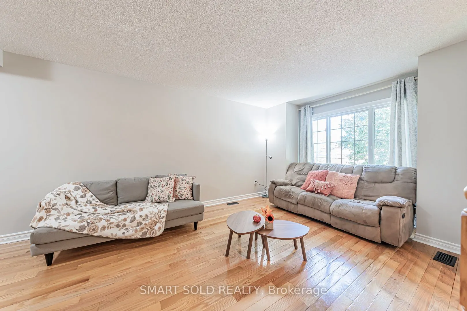 64 Benson Avenue, #7