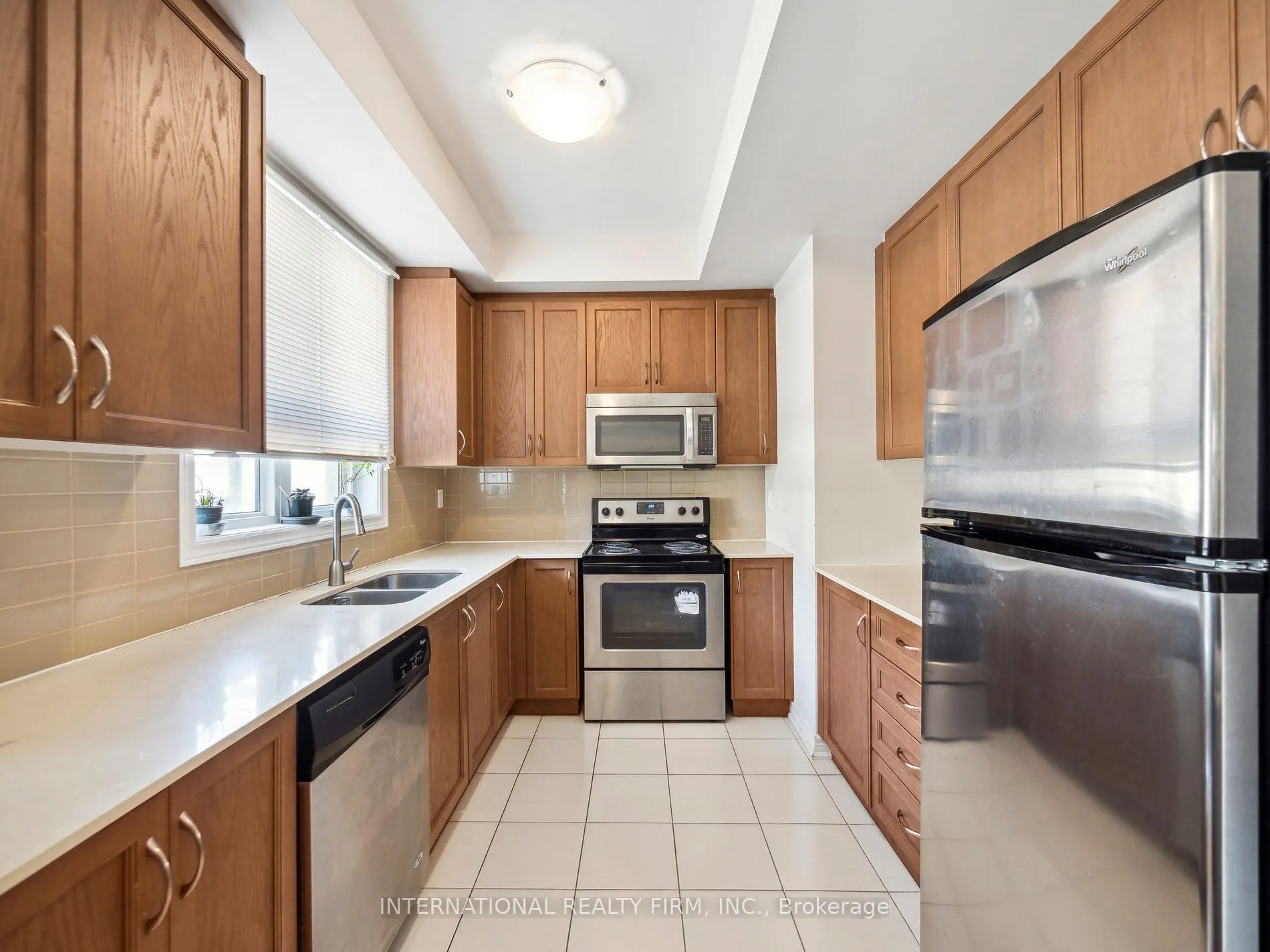 9621 Jane Street, #14