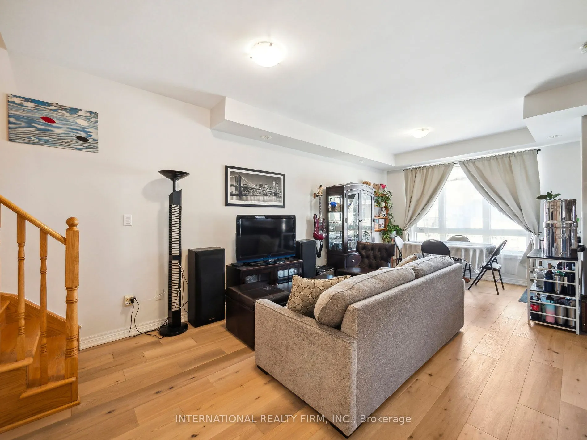 9621 Jane Street, #14