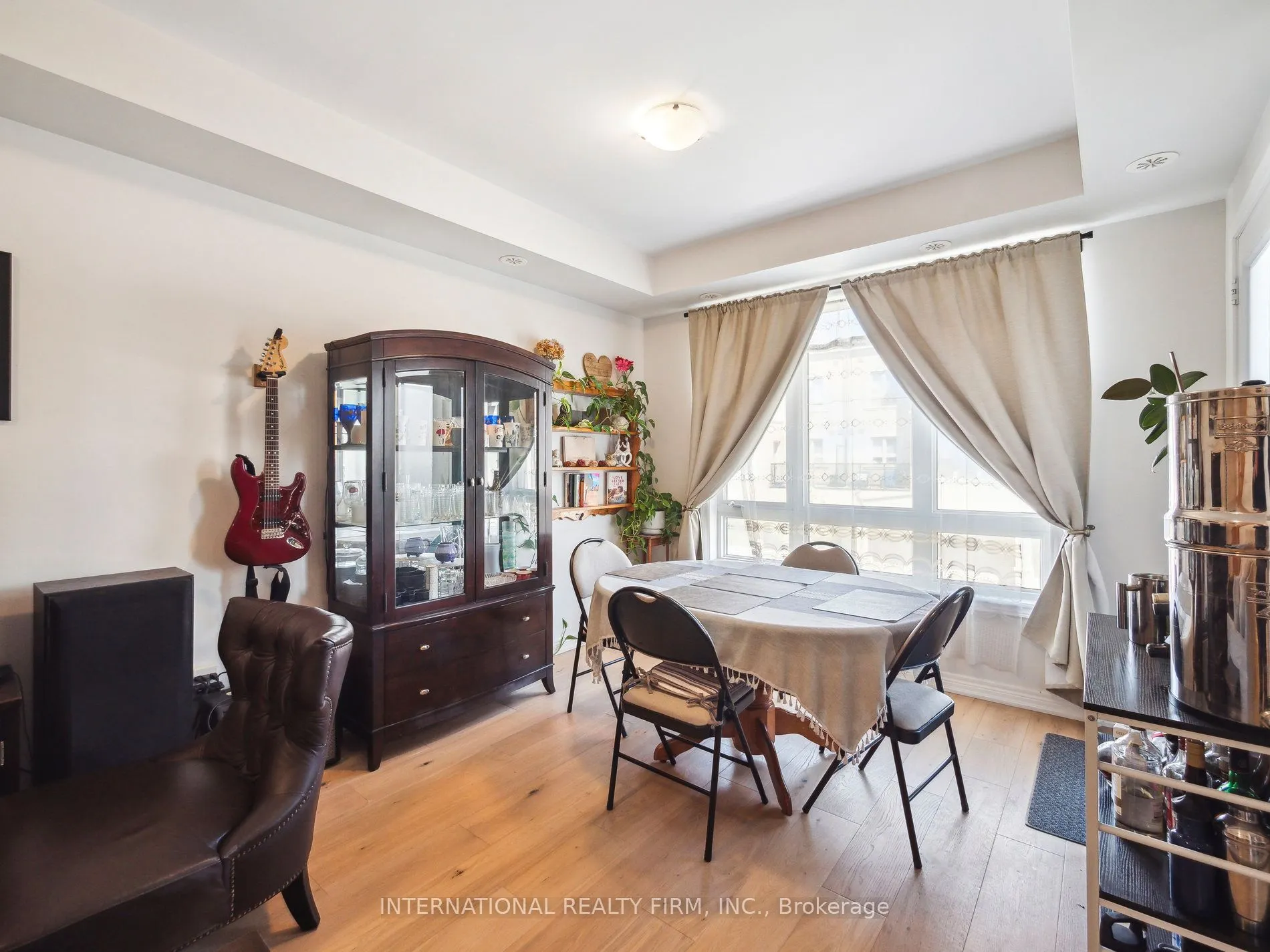 9621 Jane Street, #14
