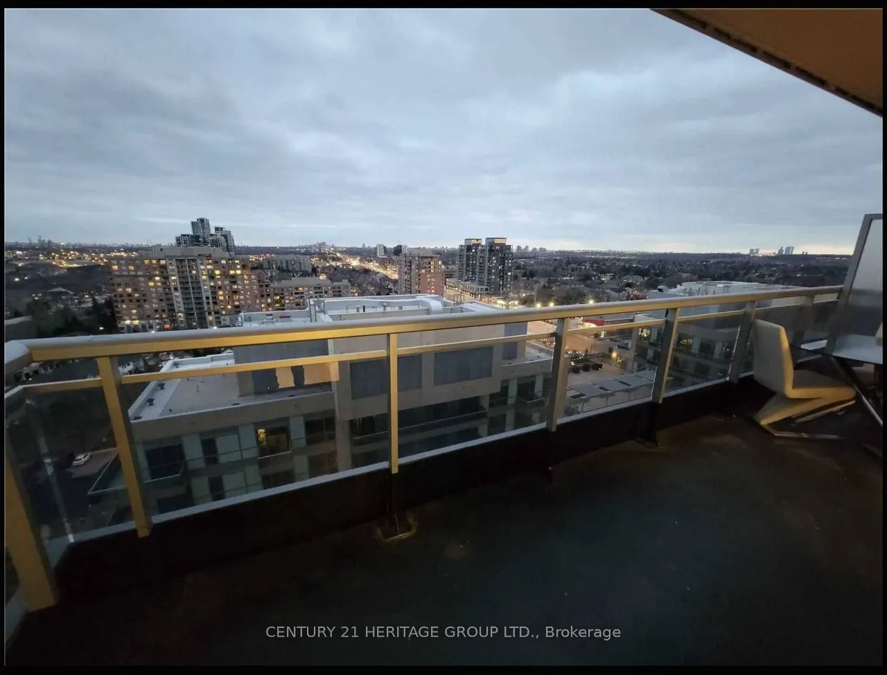 9205 Yonge Street, #1506