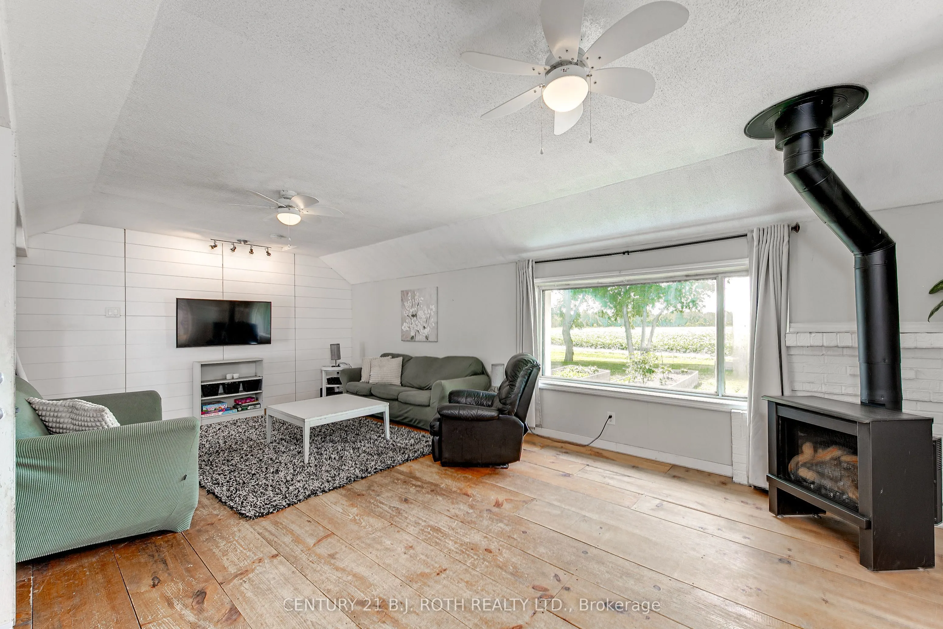 17 Denney Drive