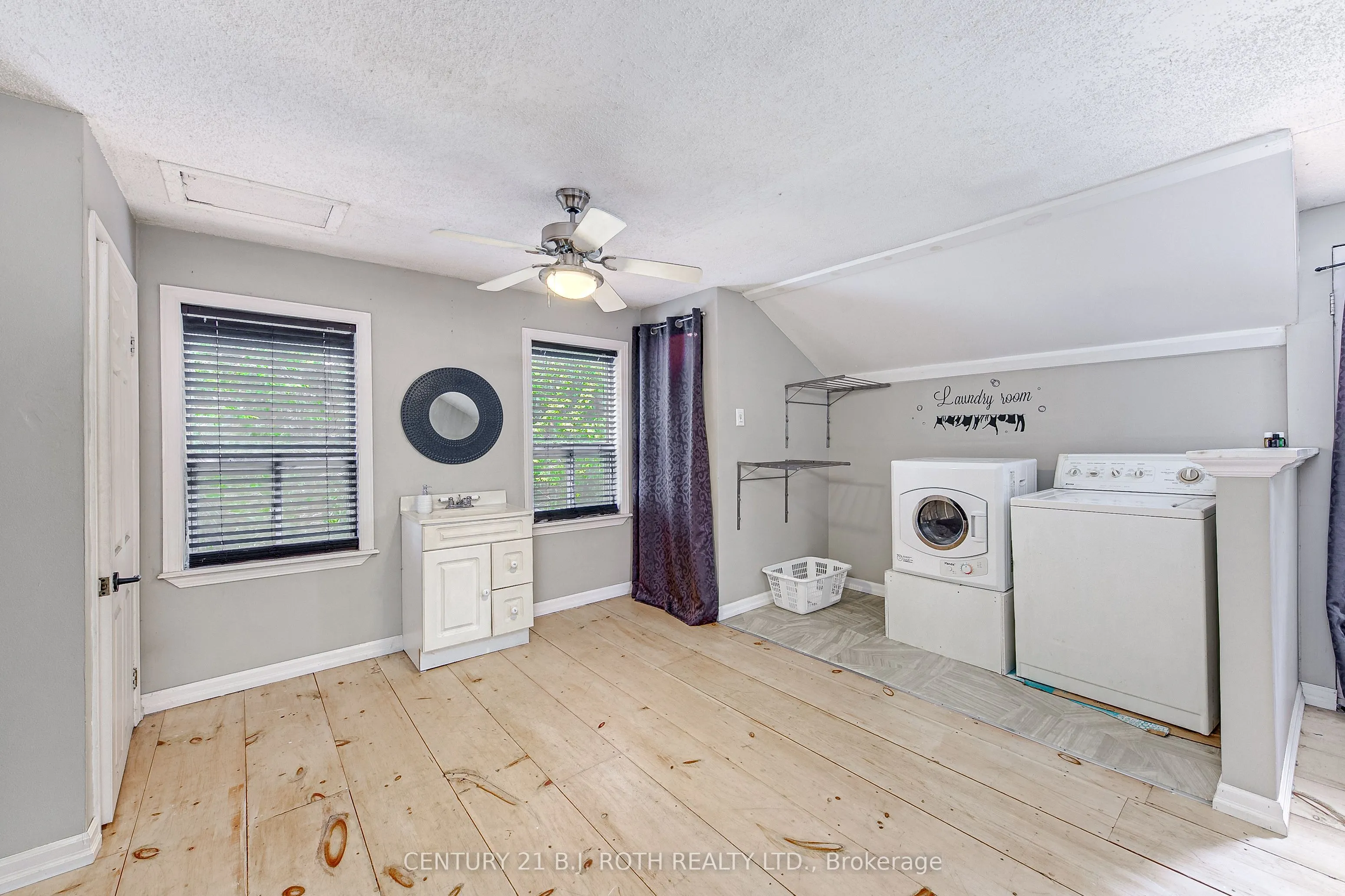 17 Denney Drive