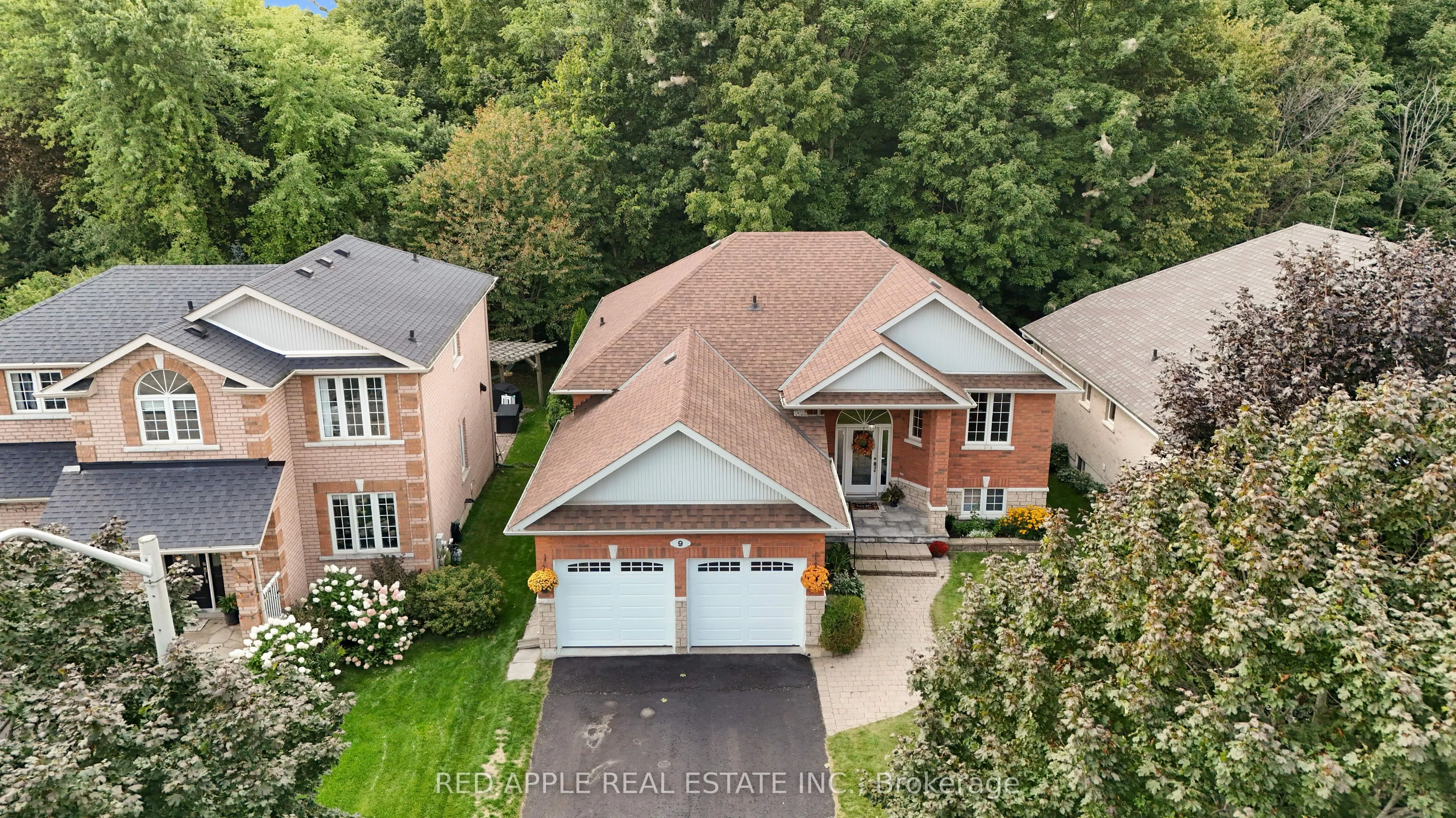 9 Sutherland Avenue