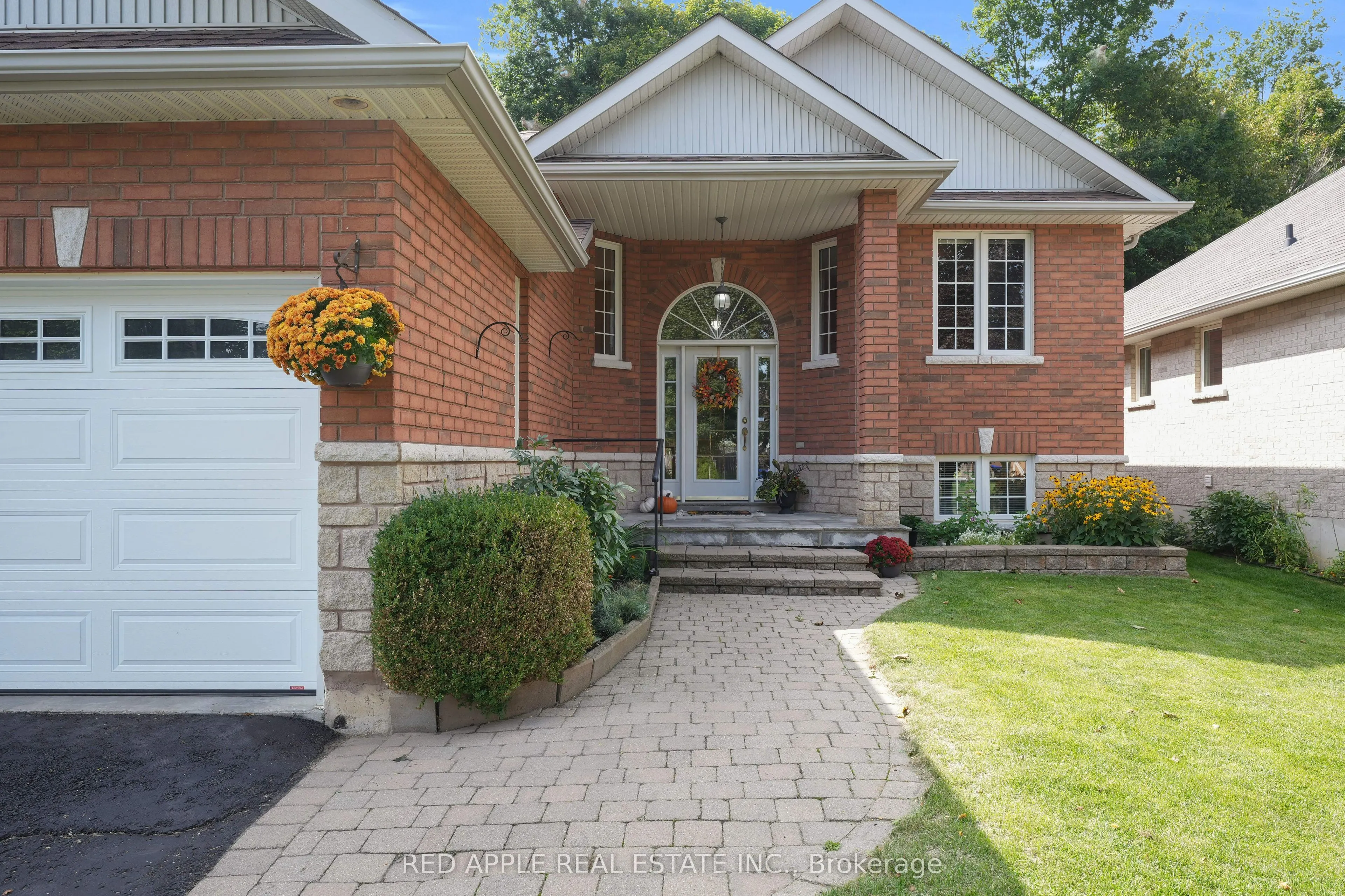 9 Sutherland Avenue