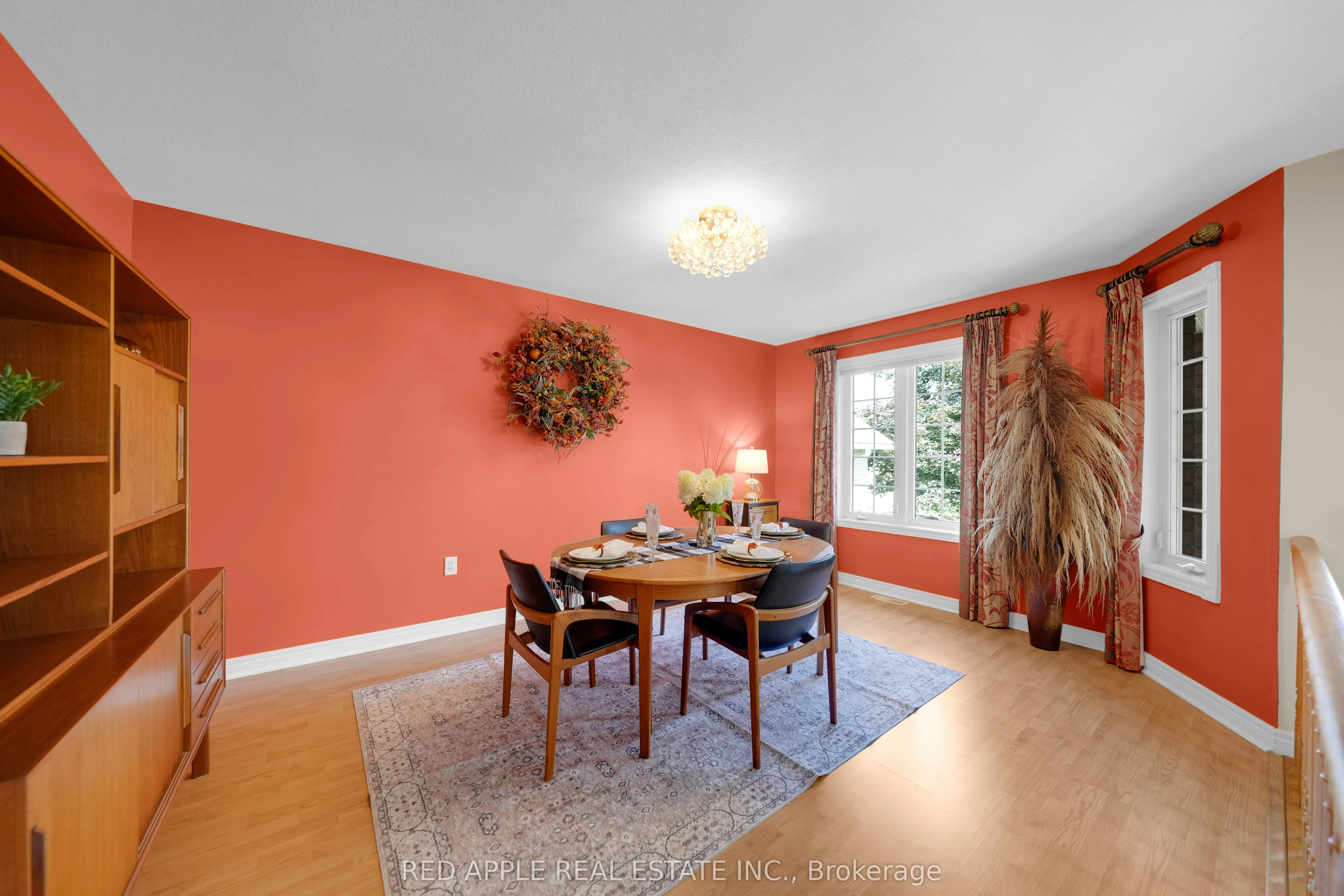 9 Sutherland Avenue