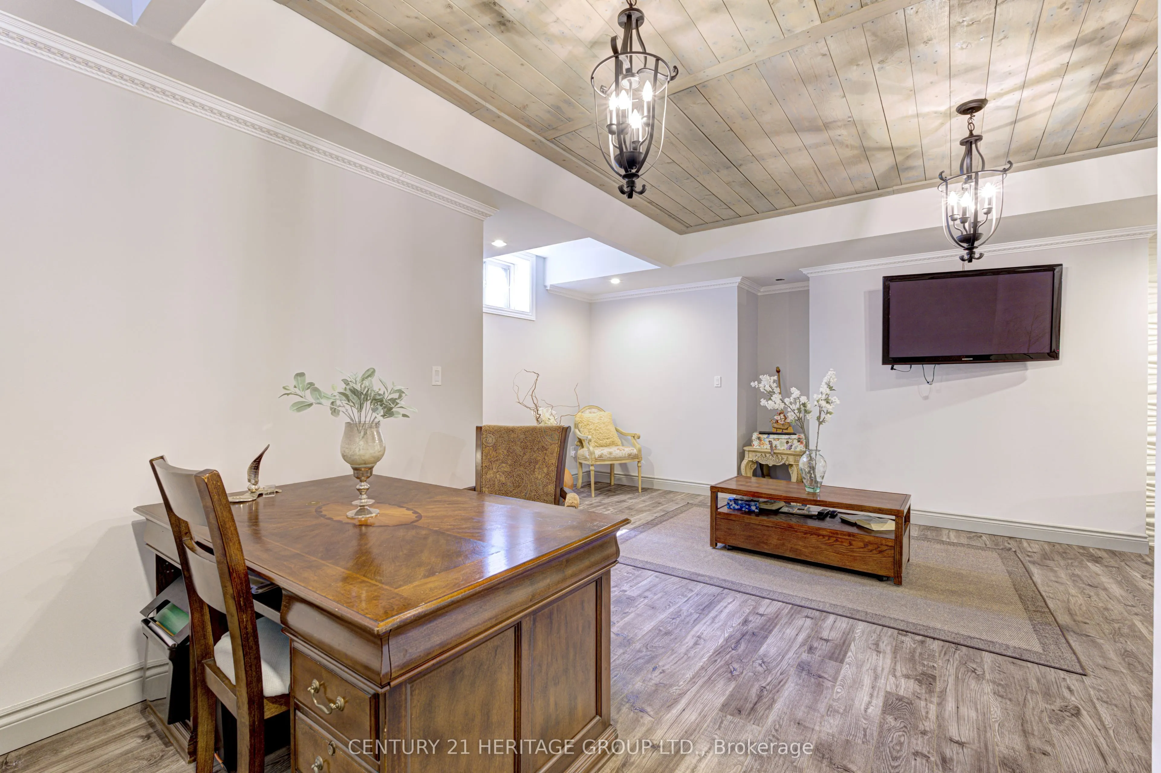 57 Robert Berry Crescent